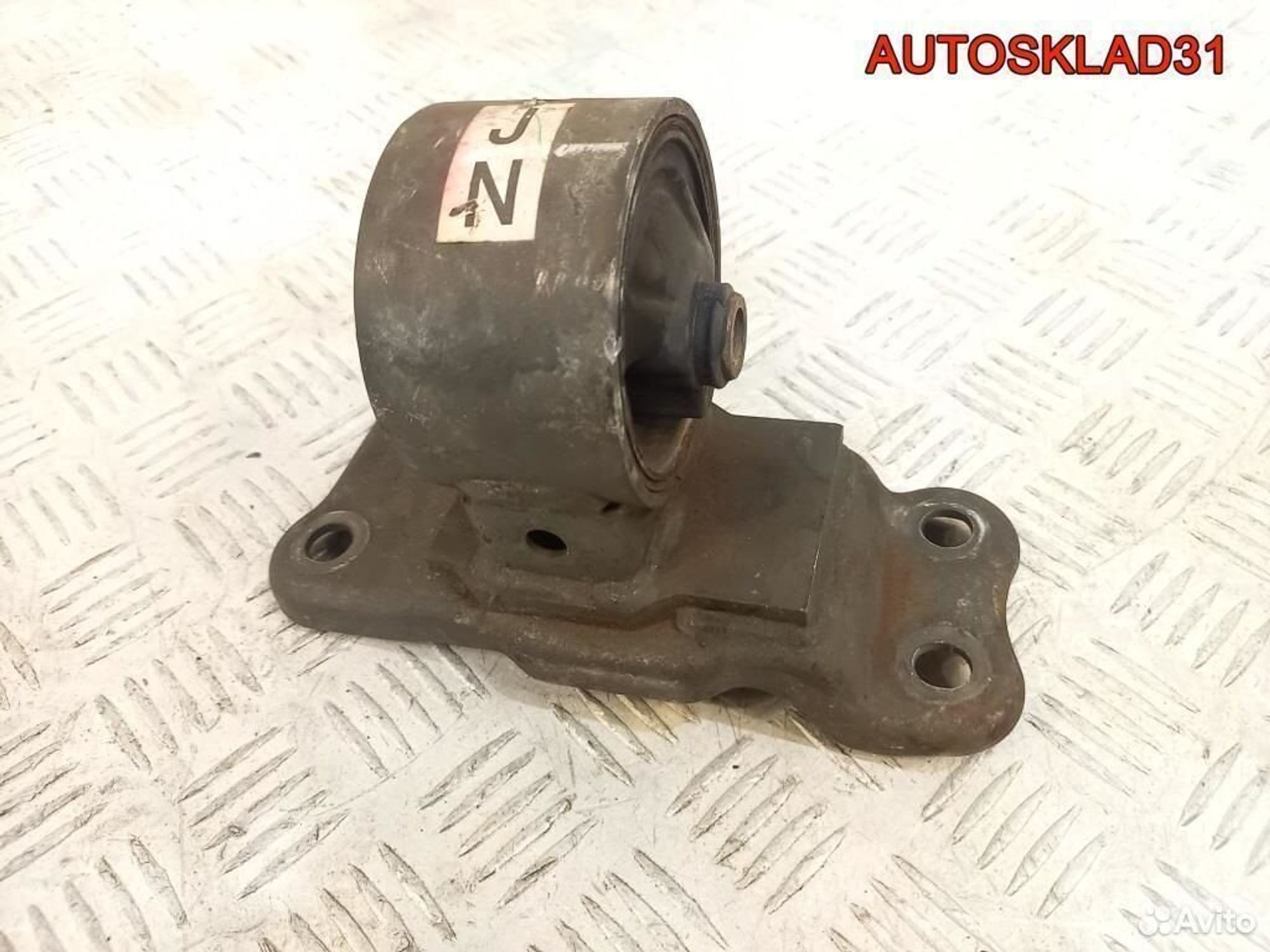 Опора кпп левая Mitsubishi Lancer 9 MR491557, 1800 рублей, Дубовое