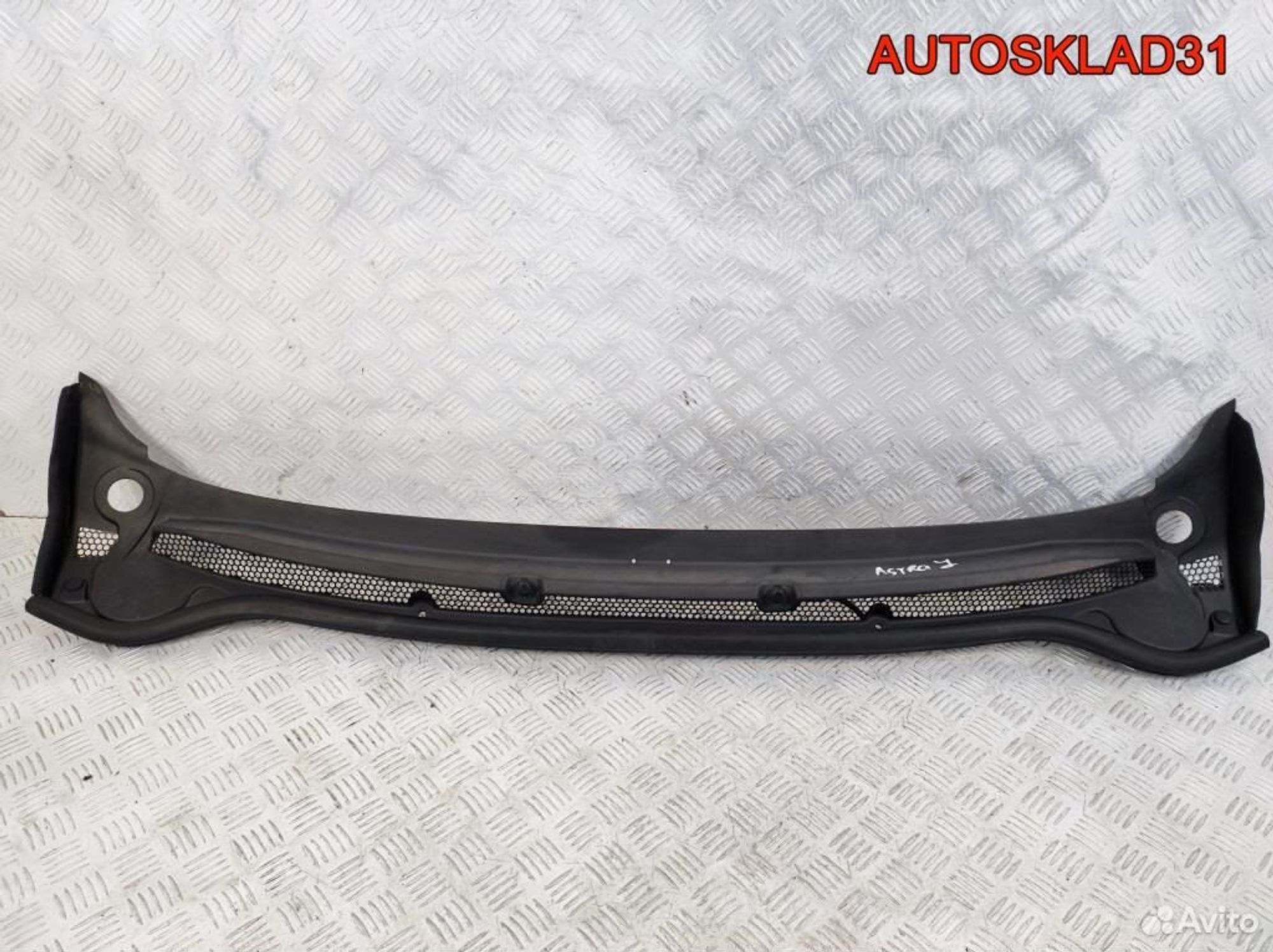 Решетка стеклоочистителя Opel Astra J 13267105, 2100 рублей, Дубовое