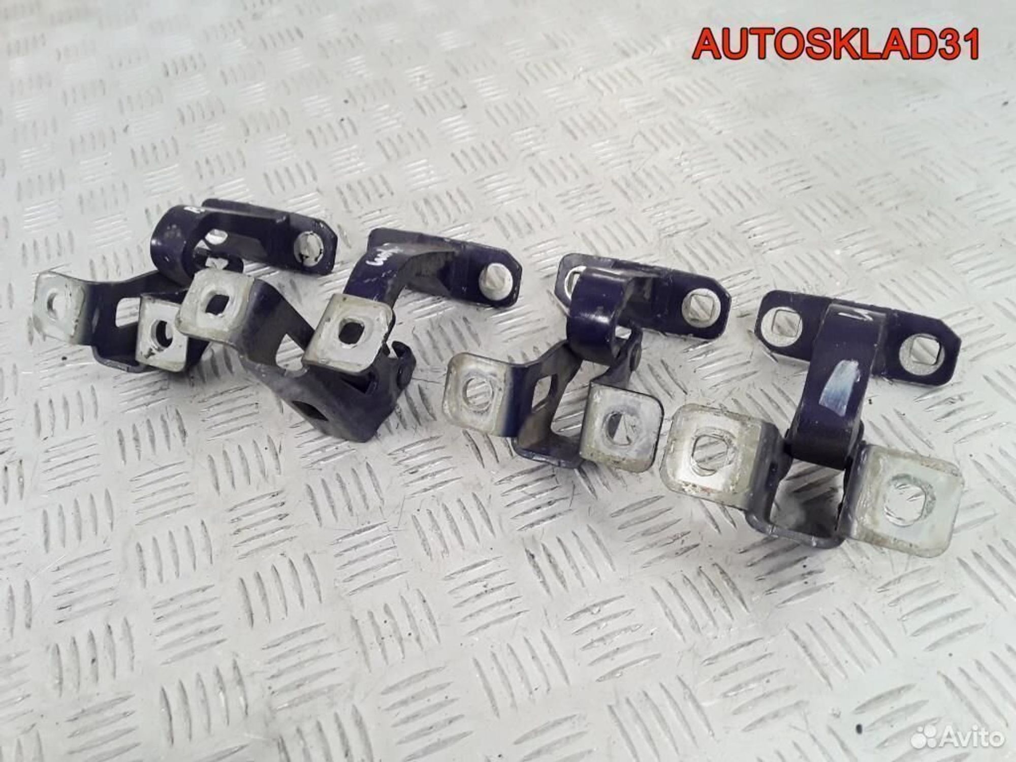 Петля двери багажника Dacia Logan 395977, 1200 рублей, Дубовое