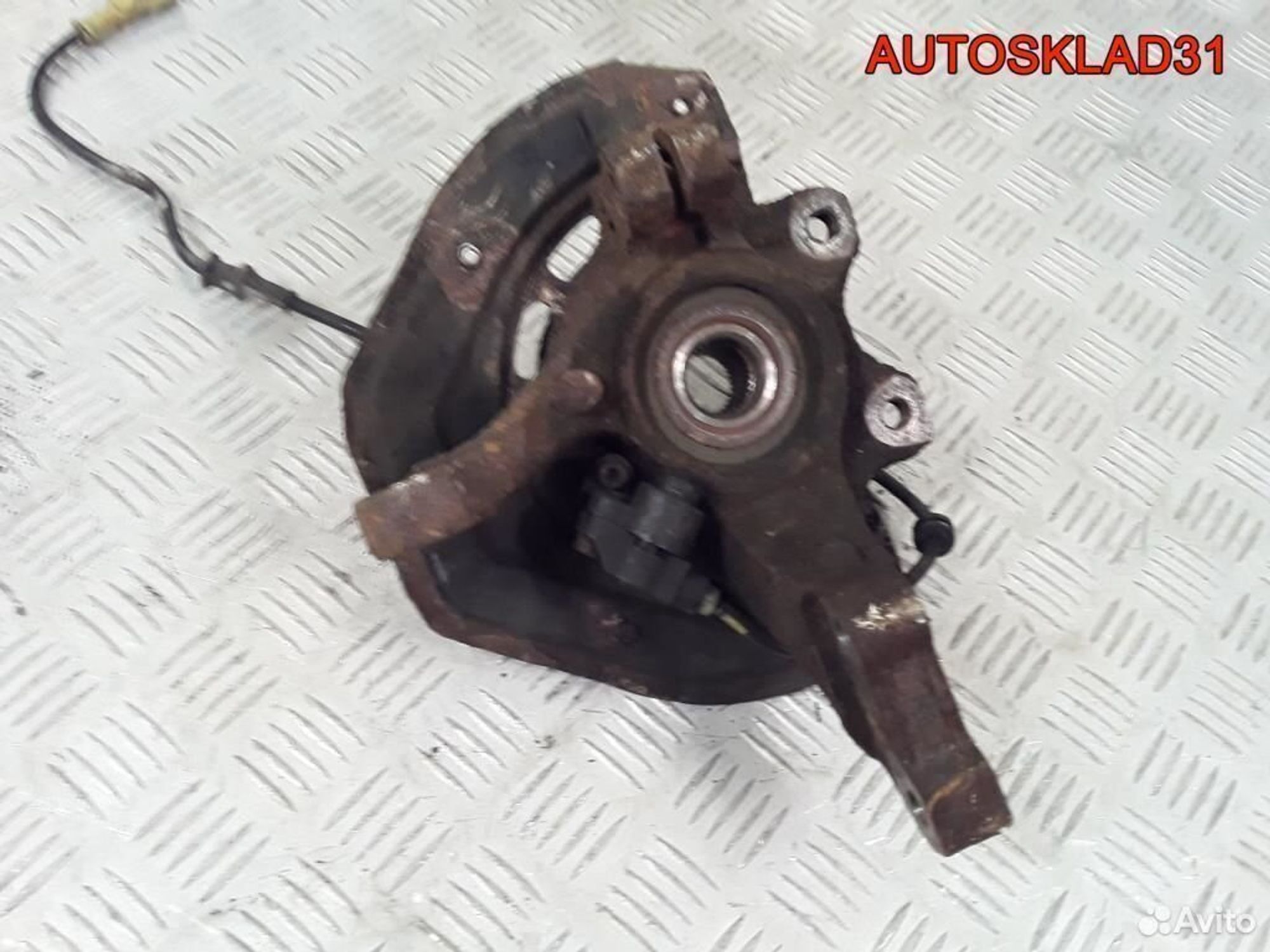 Кулак поворотный передний правый Opel Vectra B, 3200 рублей, Дубовое