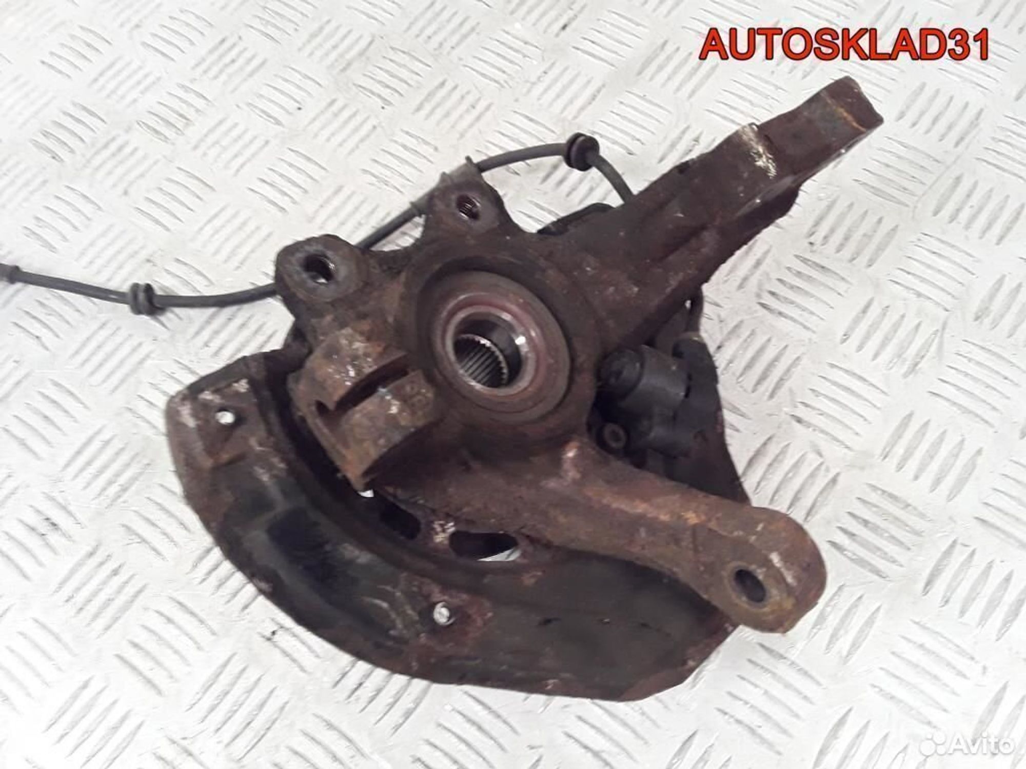 Кулак поворотный передний правый Opel Vectra B, 3200 рублей, Дубовое