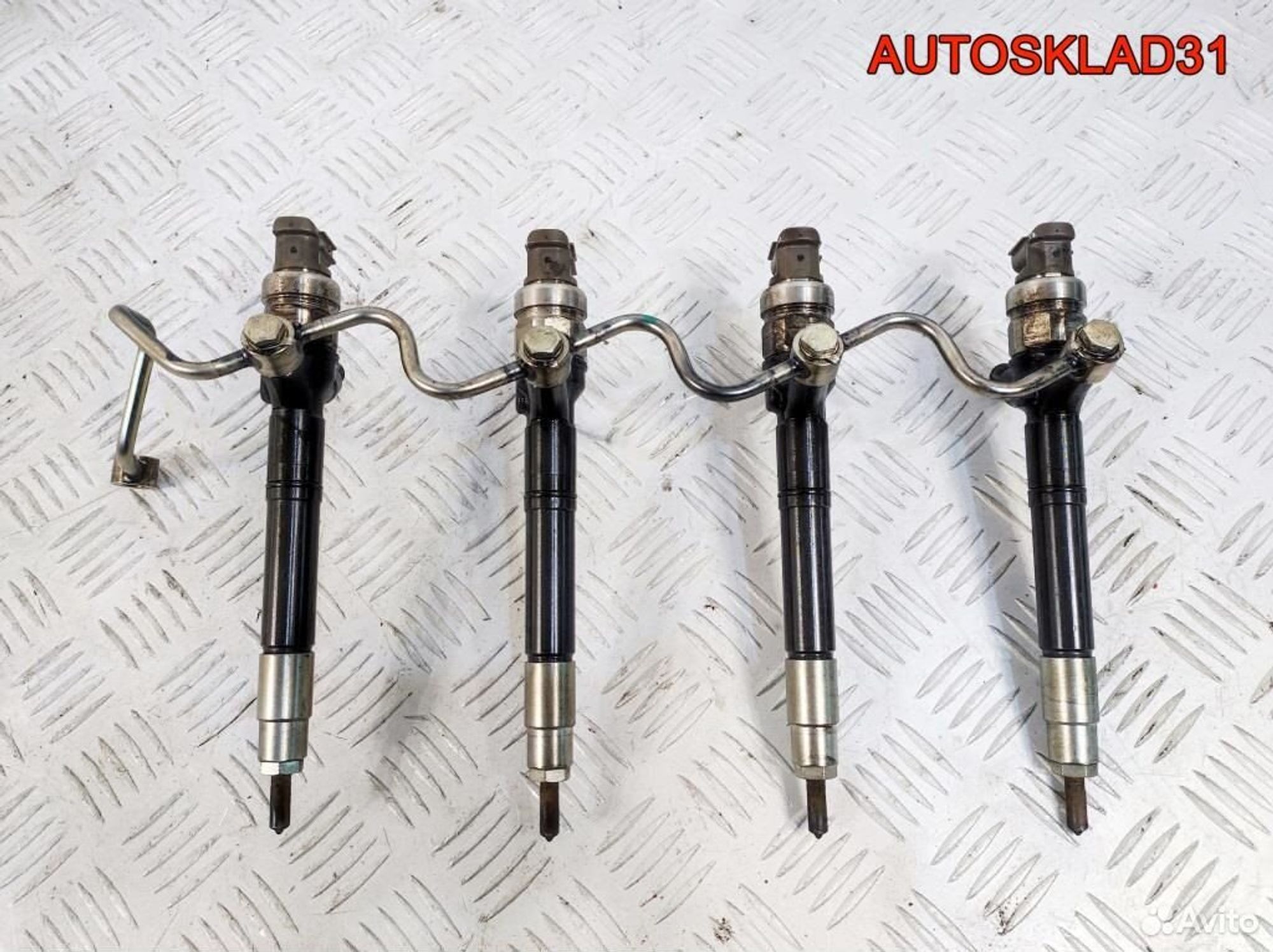 Форсунка дизельная Toyota Avensis 2 236700R050, 7200 рублей, Дубовое