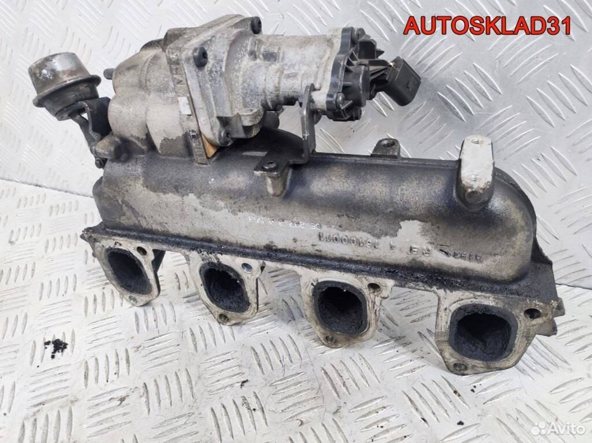 Коллектор впускной Ford Galaxy 1.8 qywa 4M5Q9424BD, 4100 рублей, Дубовое