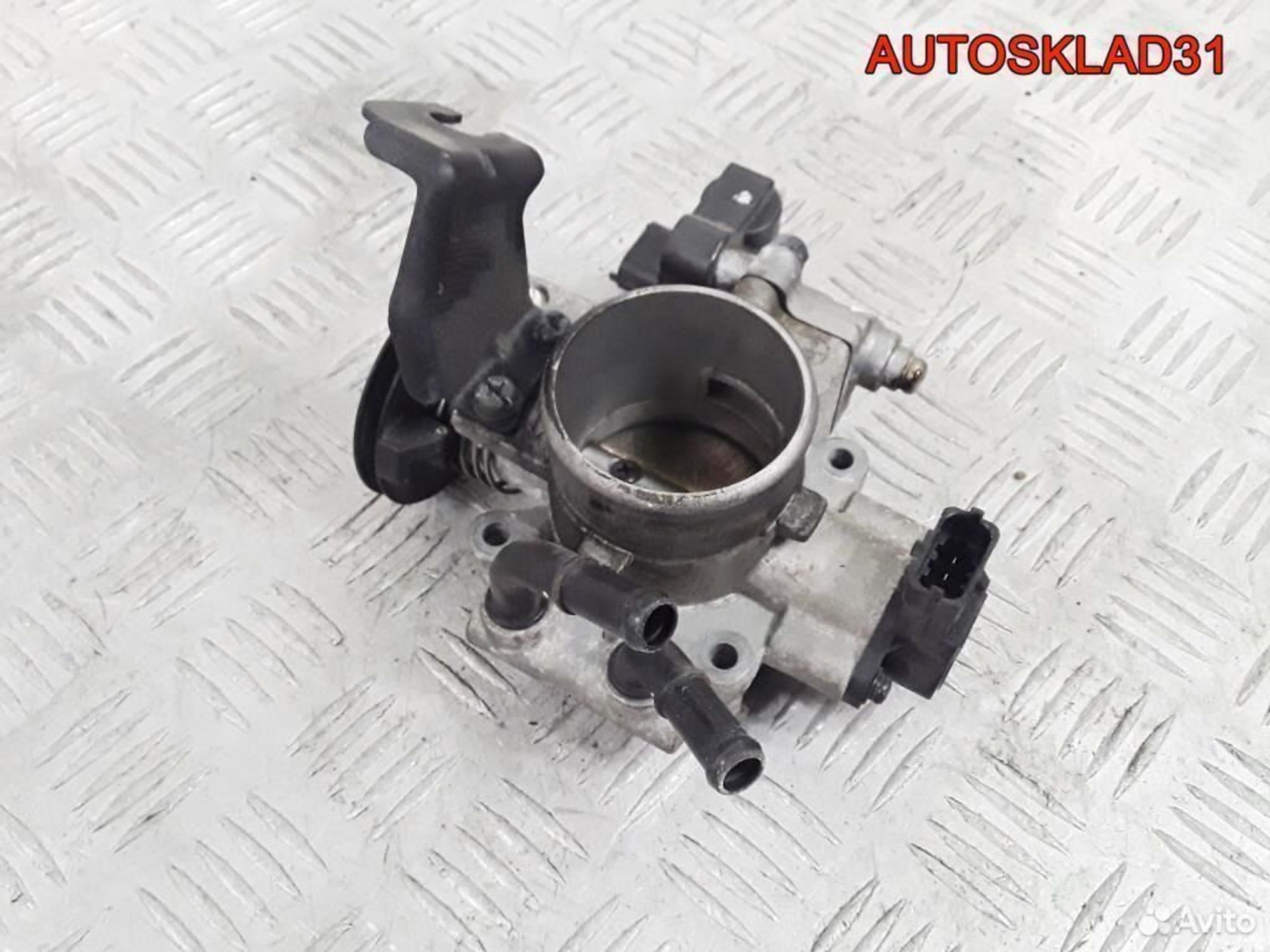 Заслонка дроссельная Kia Ceed 1,6 G4FC 351502B000, 2300 рублей, Дубовое