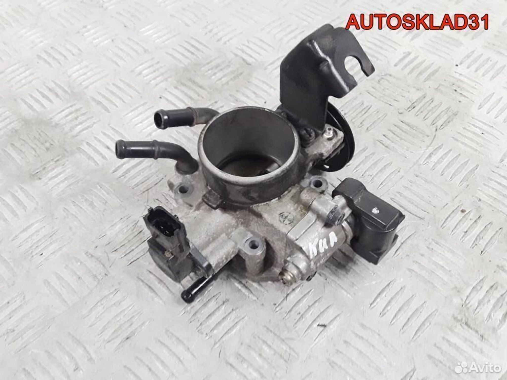 Заслонка дроссельная Kia Ceed 1,6 G4FC 351502B000, 2300 рублей, Дубовое
