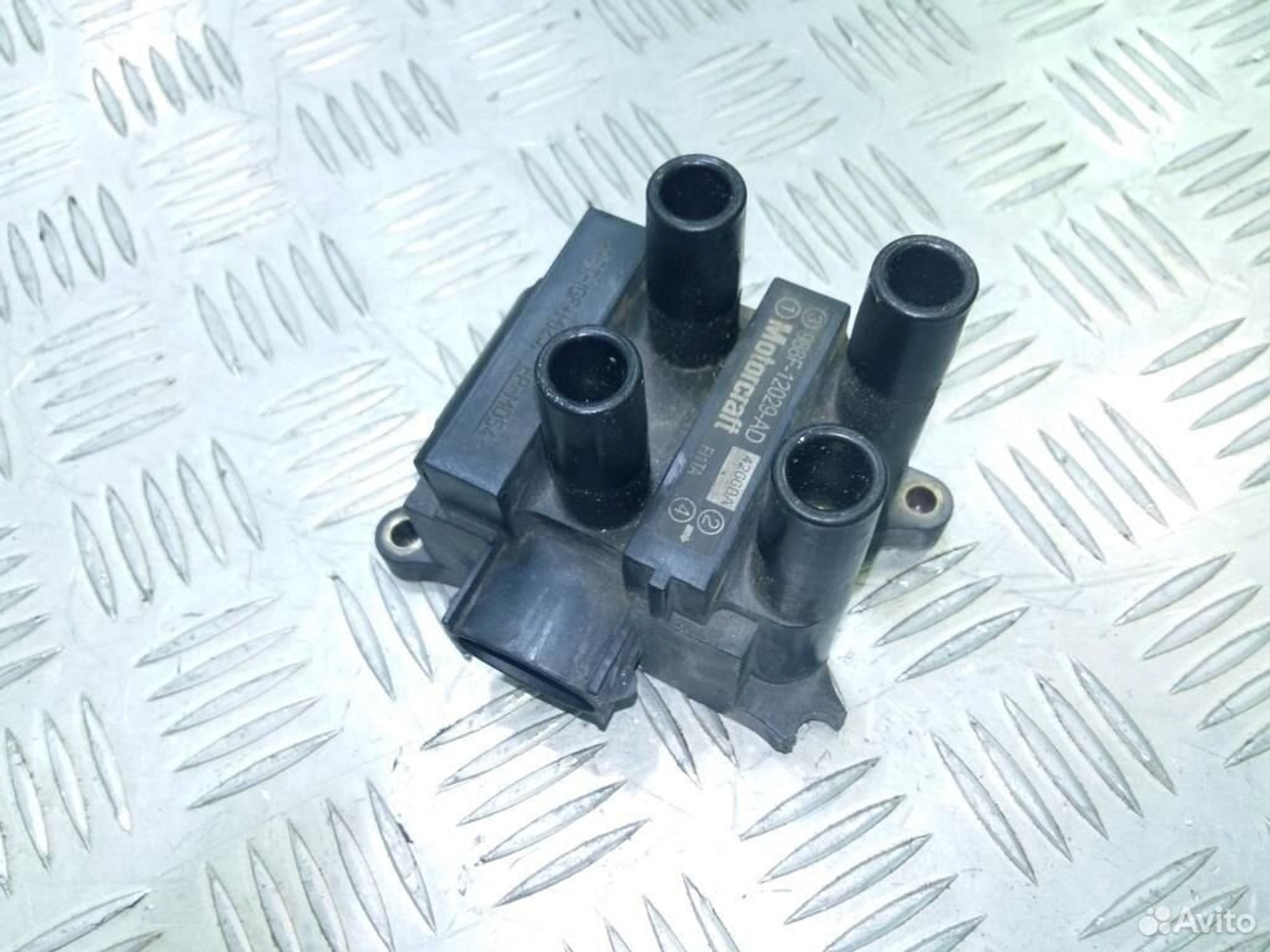 Катушка зажигания Ford Focus1 1.6 988F12029AD, 1200 рублей, Дубовое