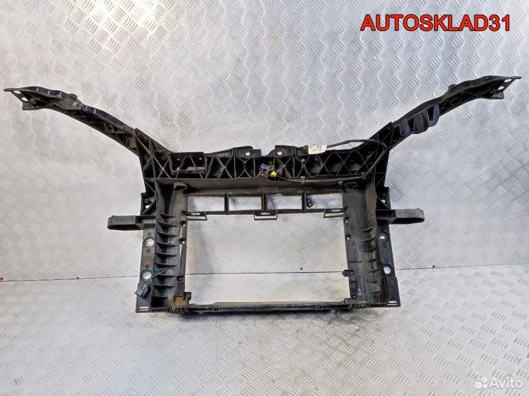 Панель передняя Ford Fusion 1518178, 16000 рублей, Дубовое