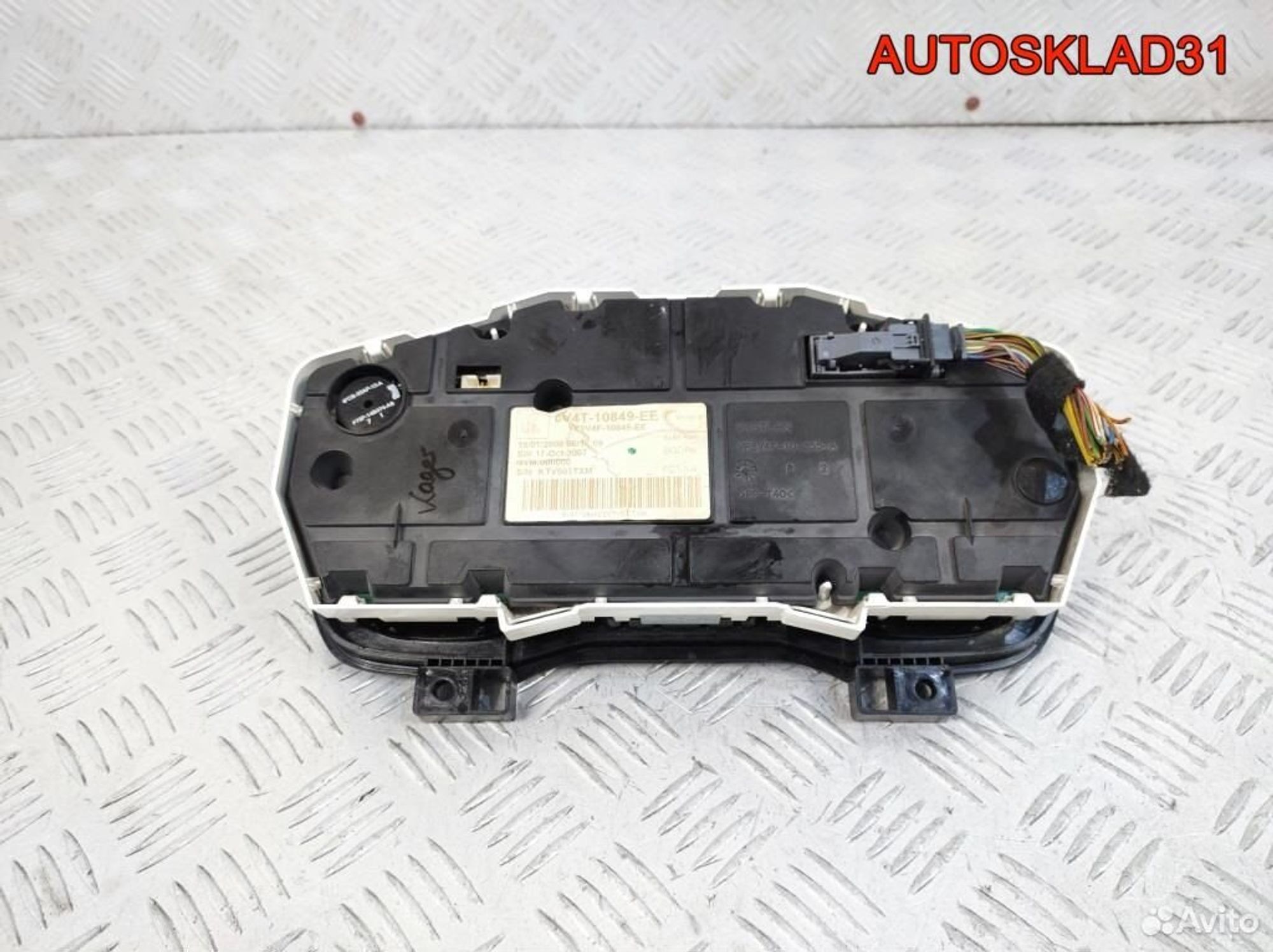 Панель приборов Ford Focus 2 Бензин 8V4T10849EE Рест, 22000 рублей, Дубовое