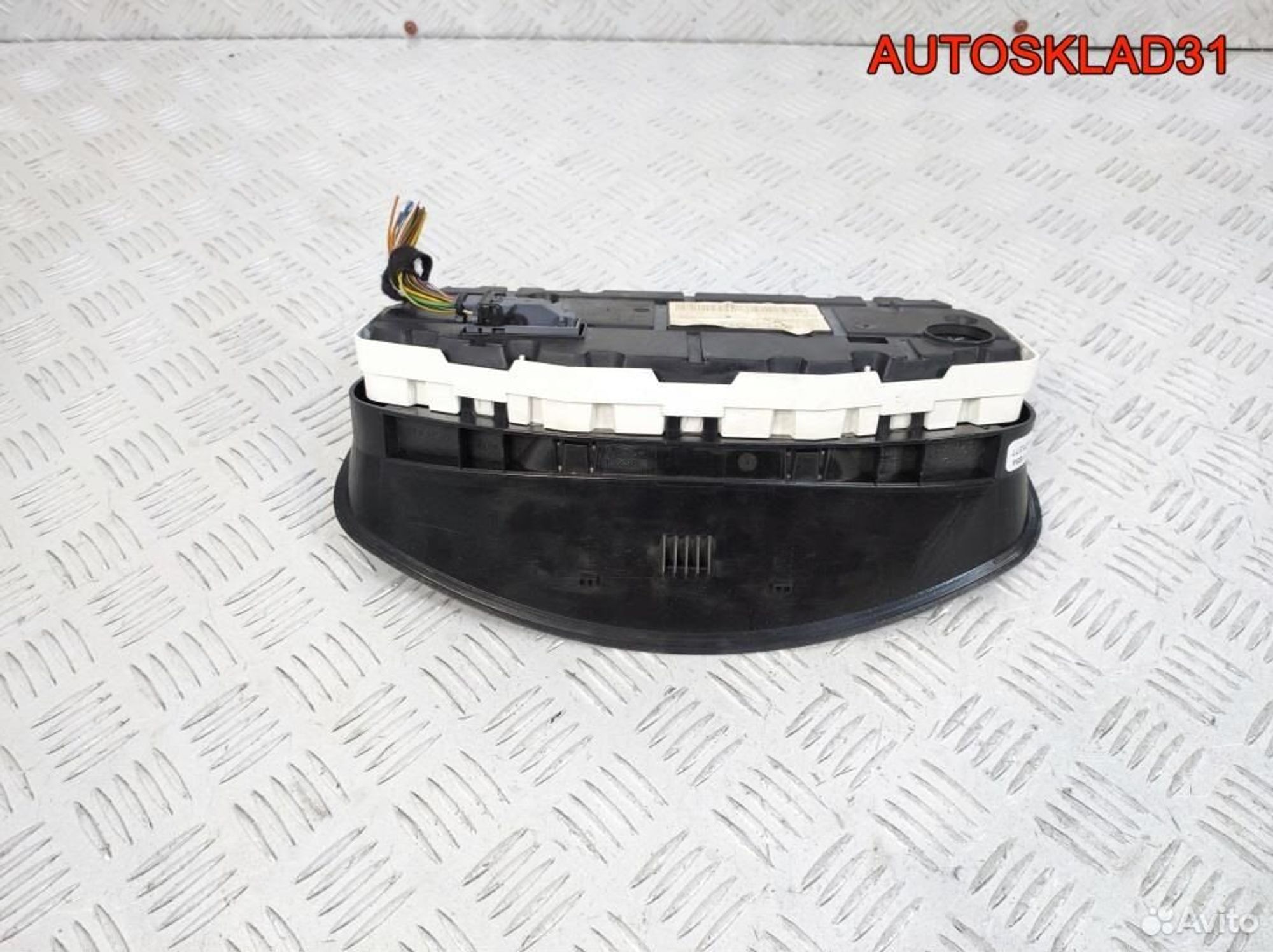 Панель приборов Ford Focus 2 Бензин 8V4T10849EE Рест, 22000 рублей, Дубовое