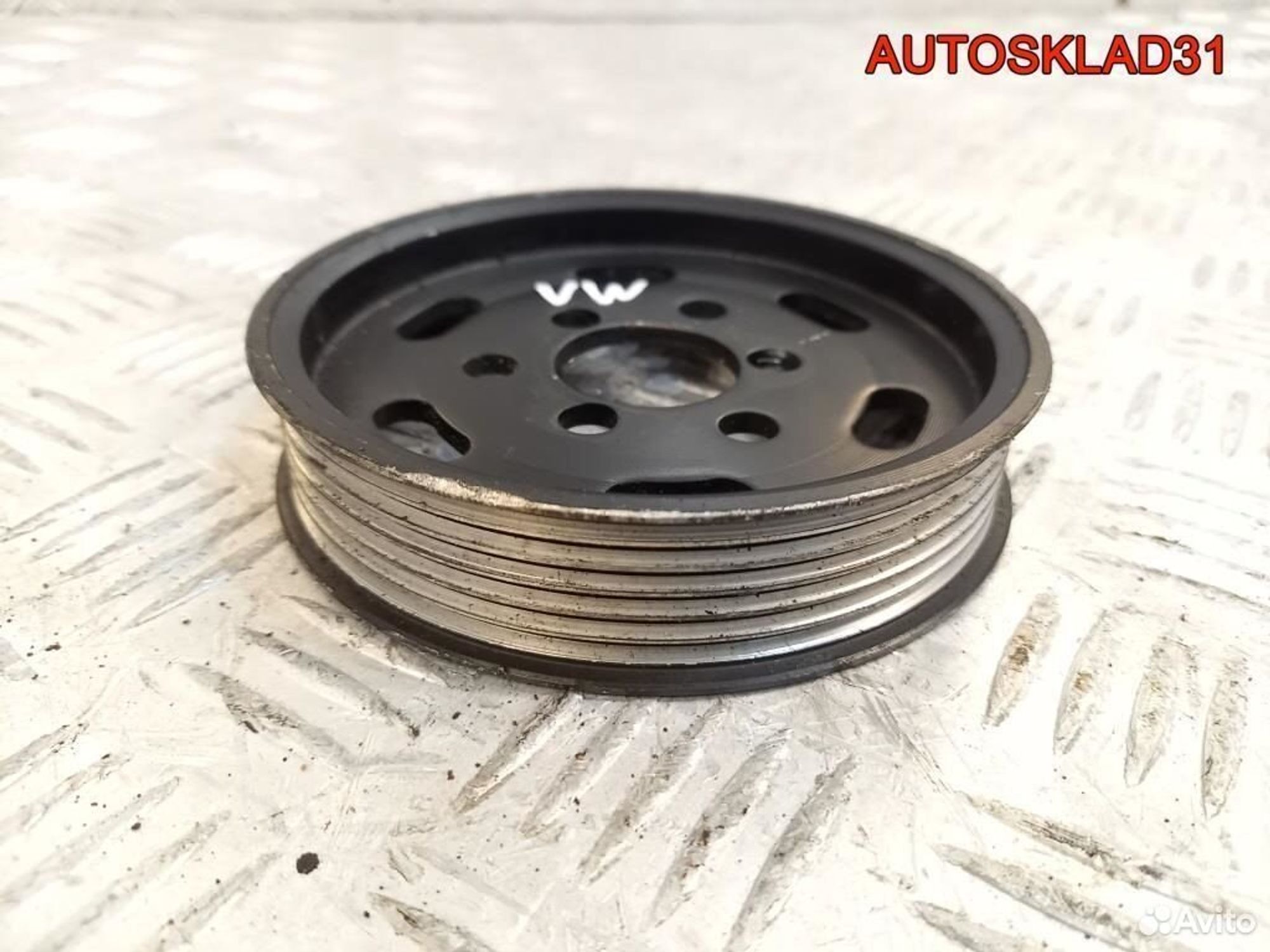 Шкив насоса гур VW Golf 4 038145255B, 1300 рублей, Дубовое