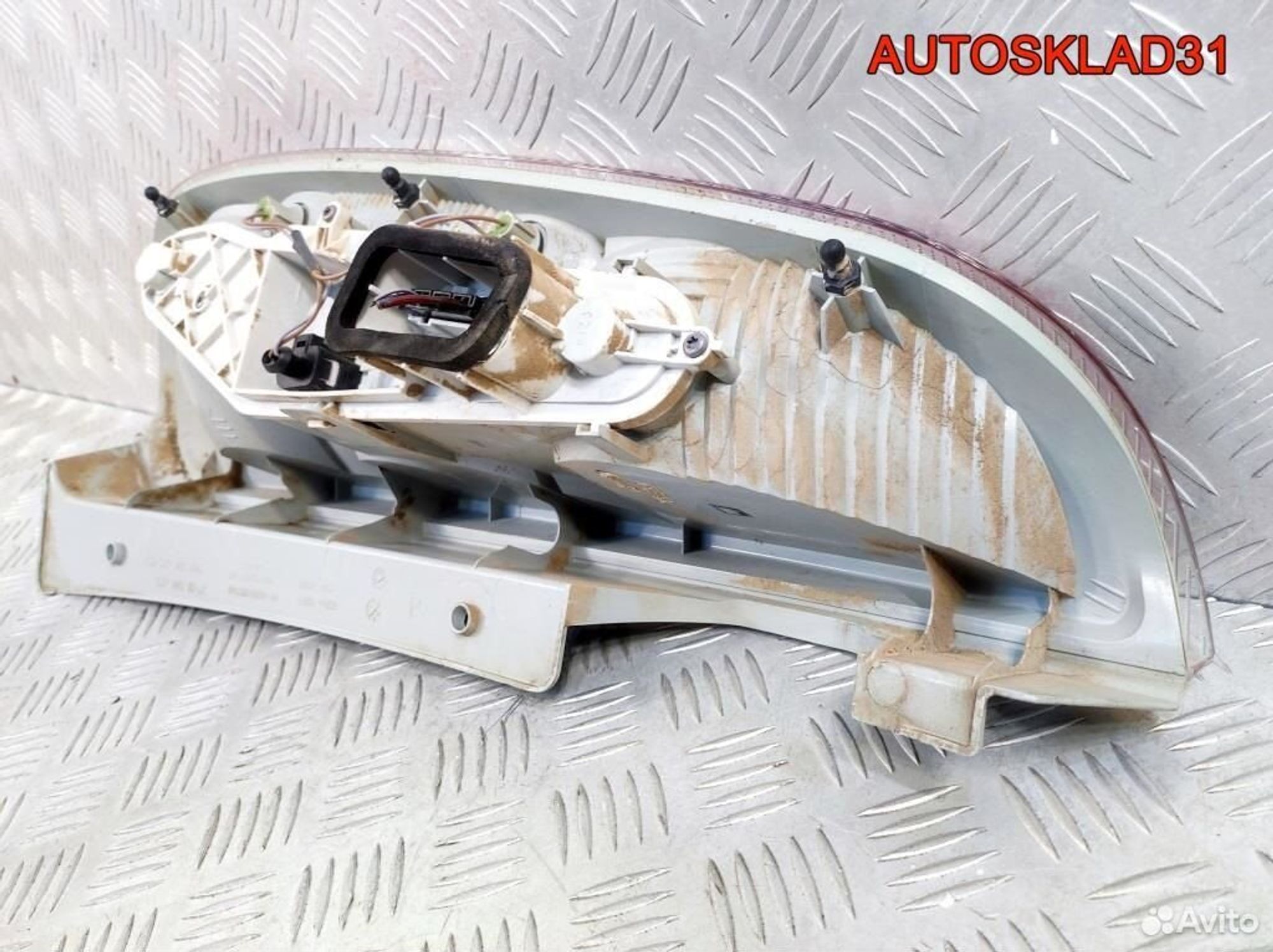 Фонарь задний правый Skoda Roomster 5J7945096, 4100 рублей, Дубовое