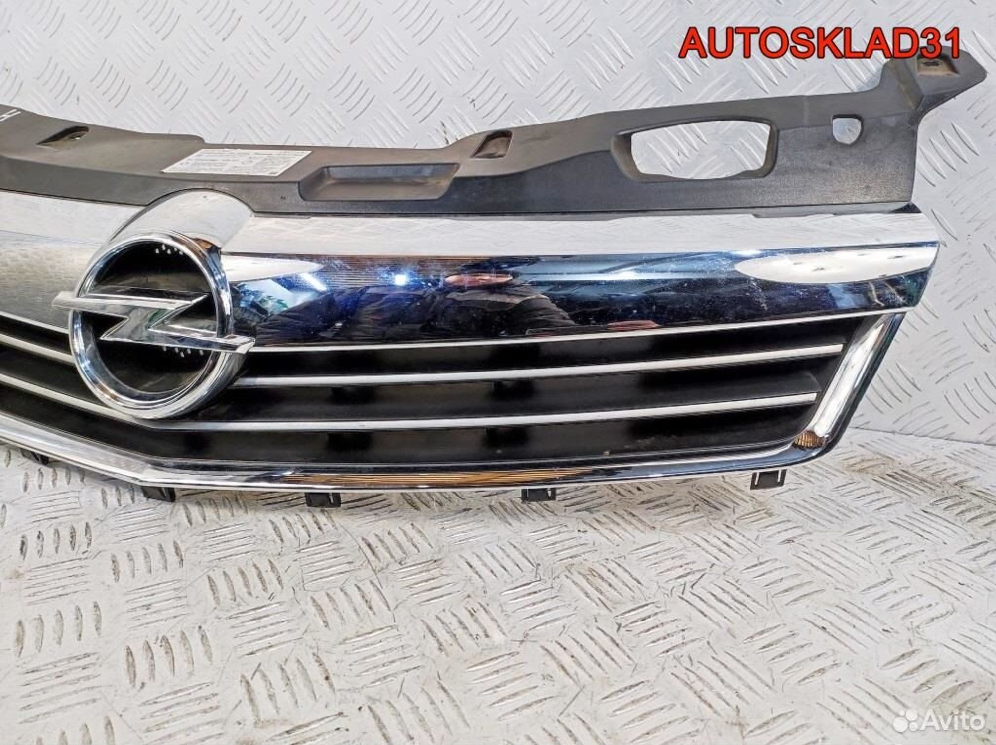 Решетка радиатора Opel Astra H 13225775 Рестайлинг, 11400 рублей, Дубовое