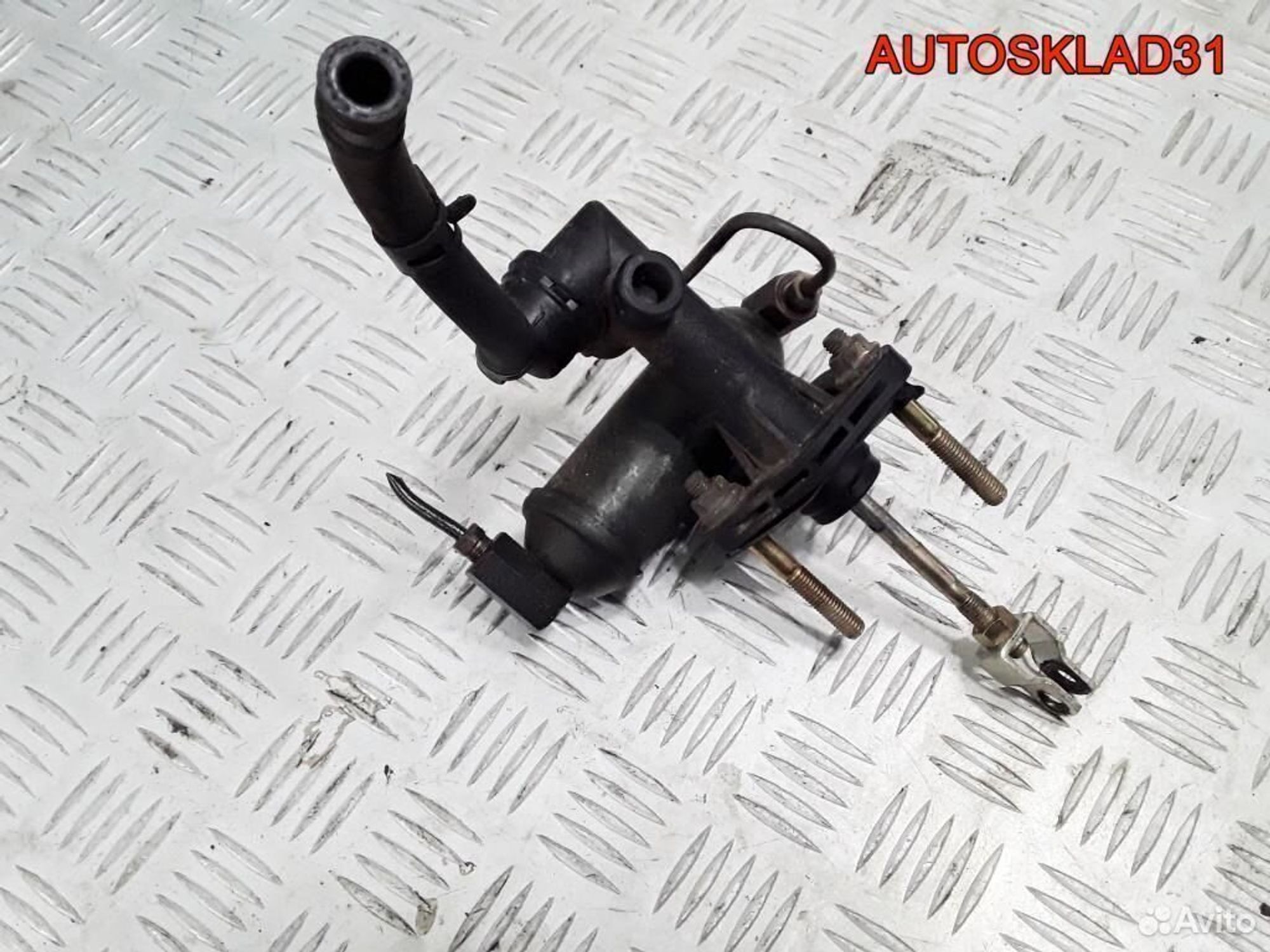 Цилиндр сцепления главный Kia Sorento 416103E000, 2100 рублей, Дубовое