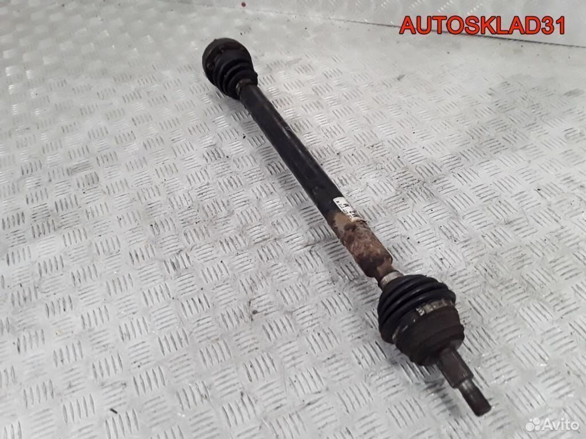 Привод передний правый VW Golf 4 МКПП 1J0407272M, 4100 рублей, Дубовое