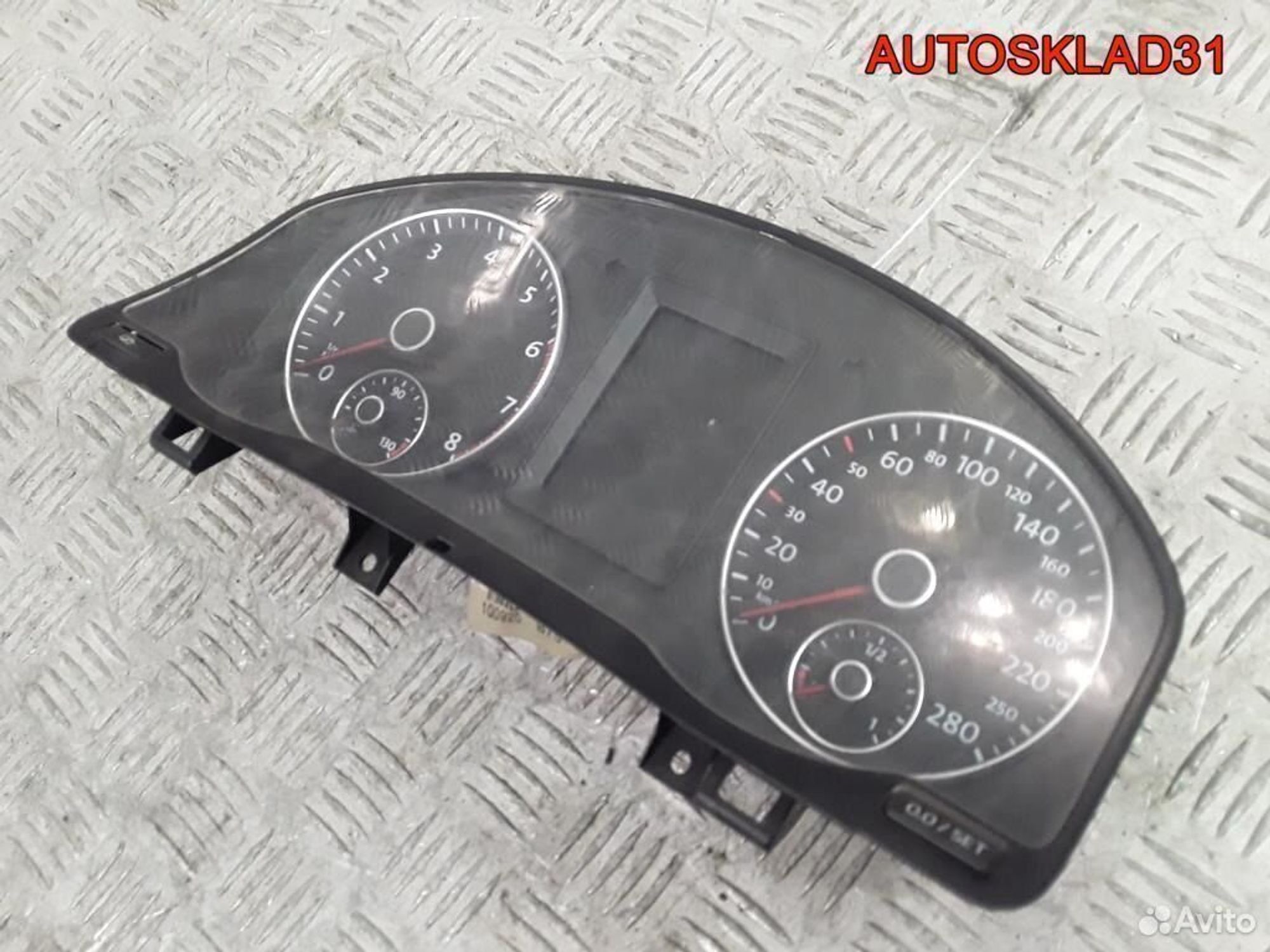 Панель приборов Volkswagen Touran 1Q0920875, 9200 рублей, Дубовое