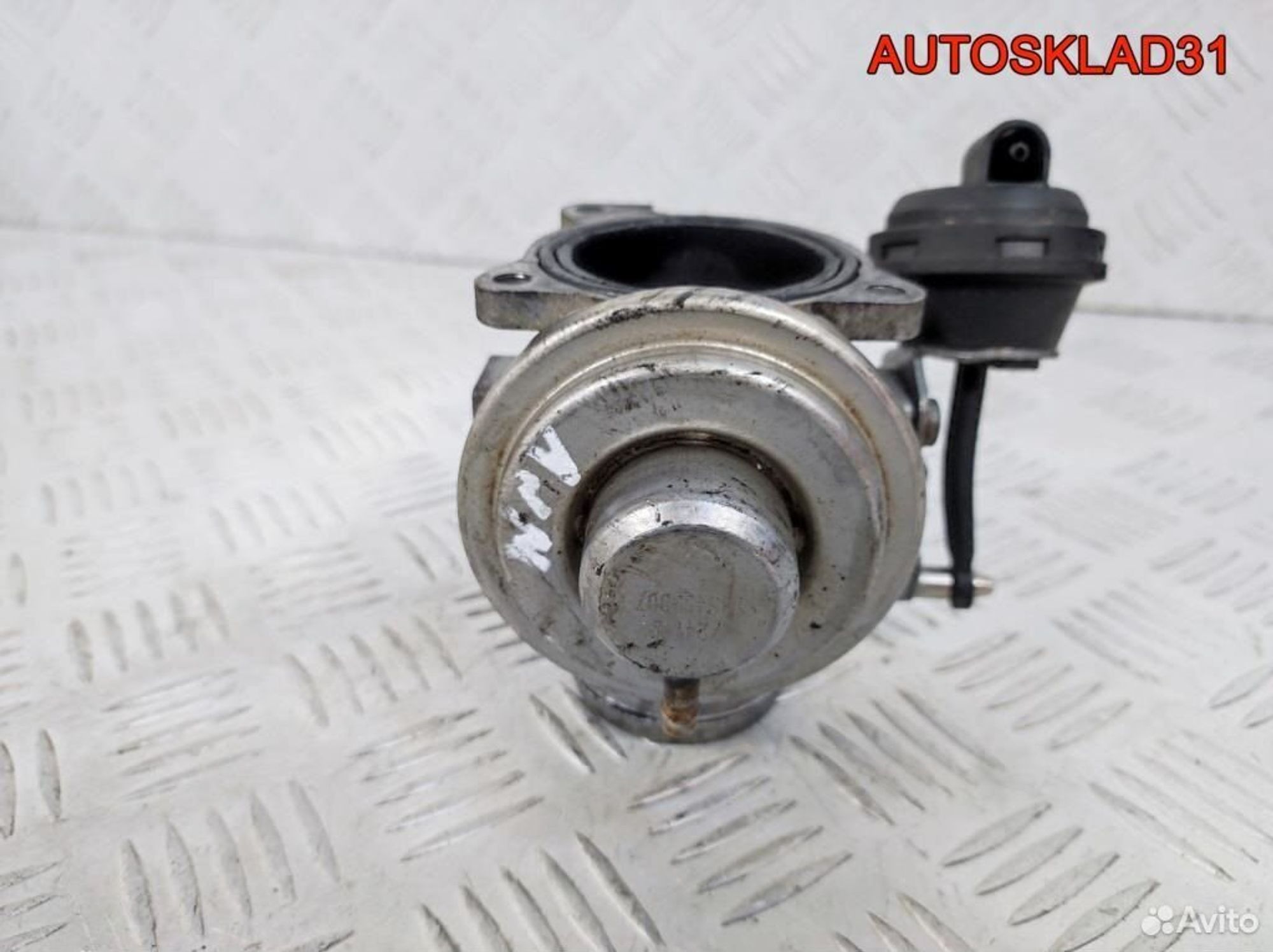 Клапан EGR VW Passat B5 038129637B Дизель, 1100 рублей, Дубовое