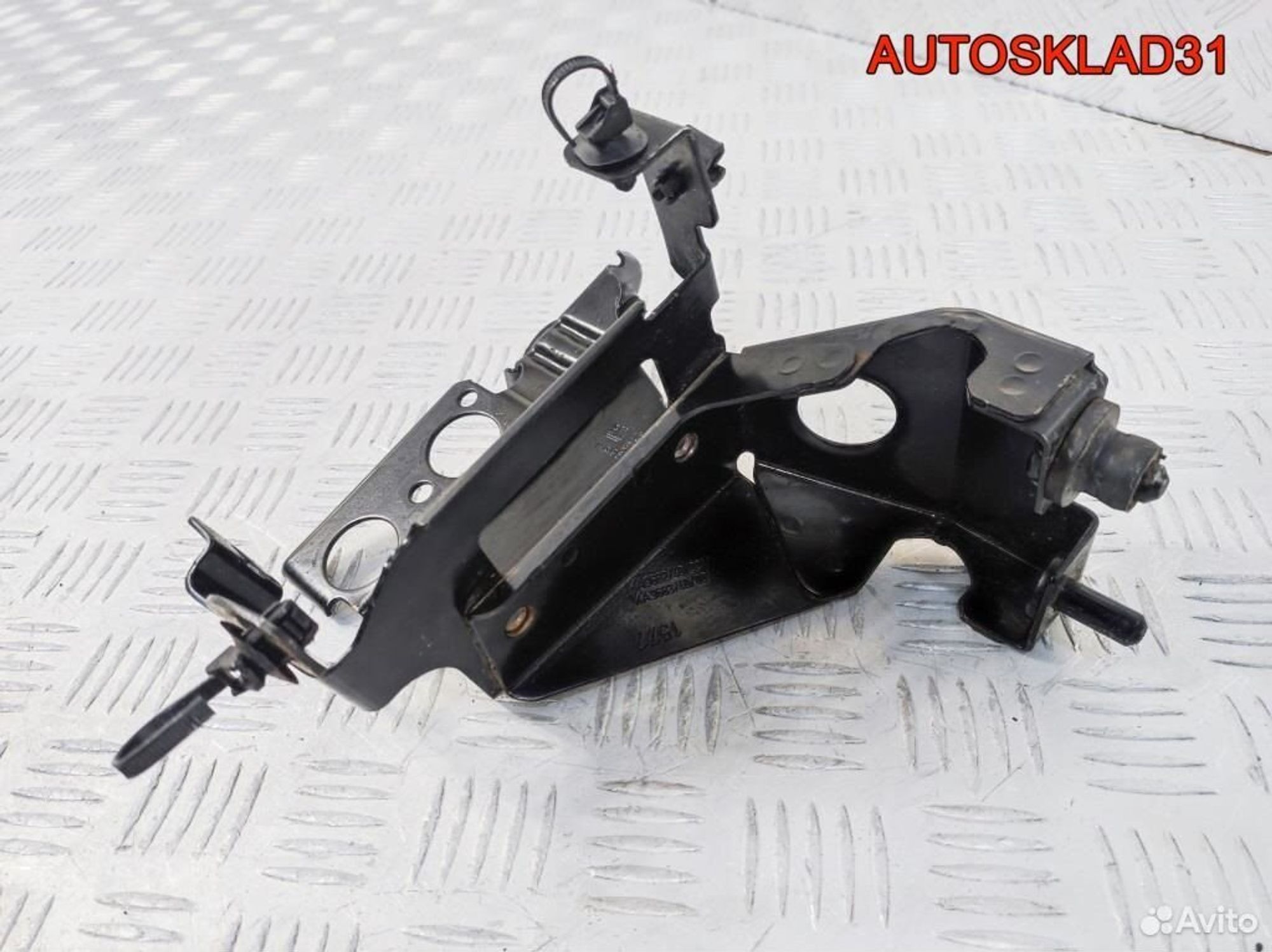 Кронштейн блока ABS Opel Astra J A14NET 13264387, 600 рублей, Дубовое