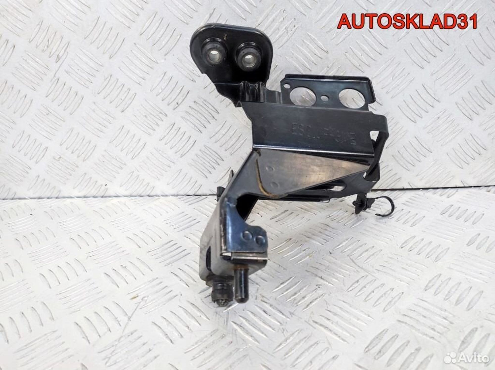 Кронштейн блока ABS Opel Astra J A14NET 13264387, 600 рублей, Дубовое