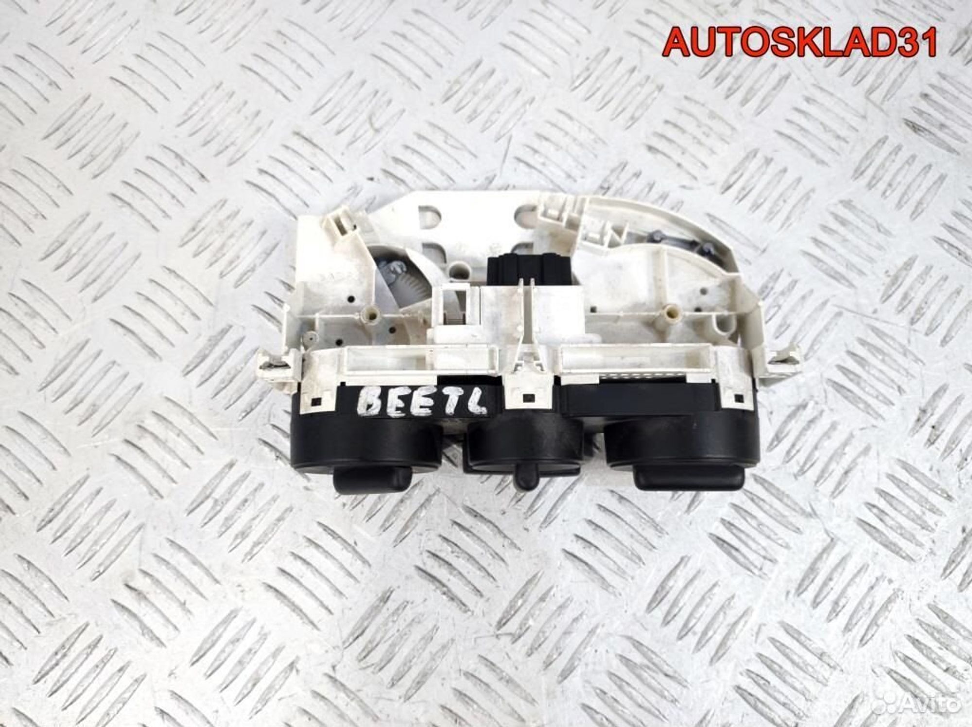 Блок управления отопителем VW Beetle 1C0820045D, 3600 рублей, Дубовое