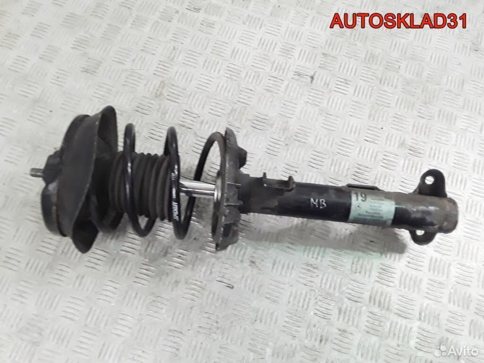 Стойка передняя в сборе Mercedes W203 A2033204130, 5400 рублей, Дубовое