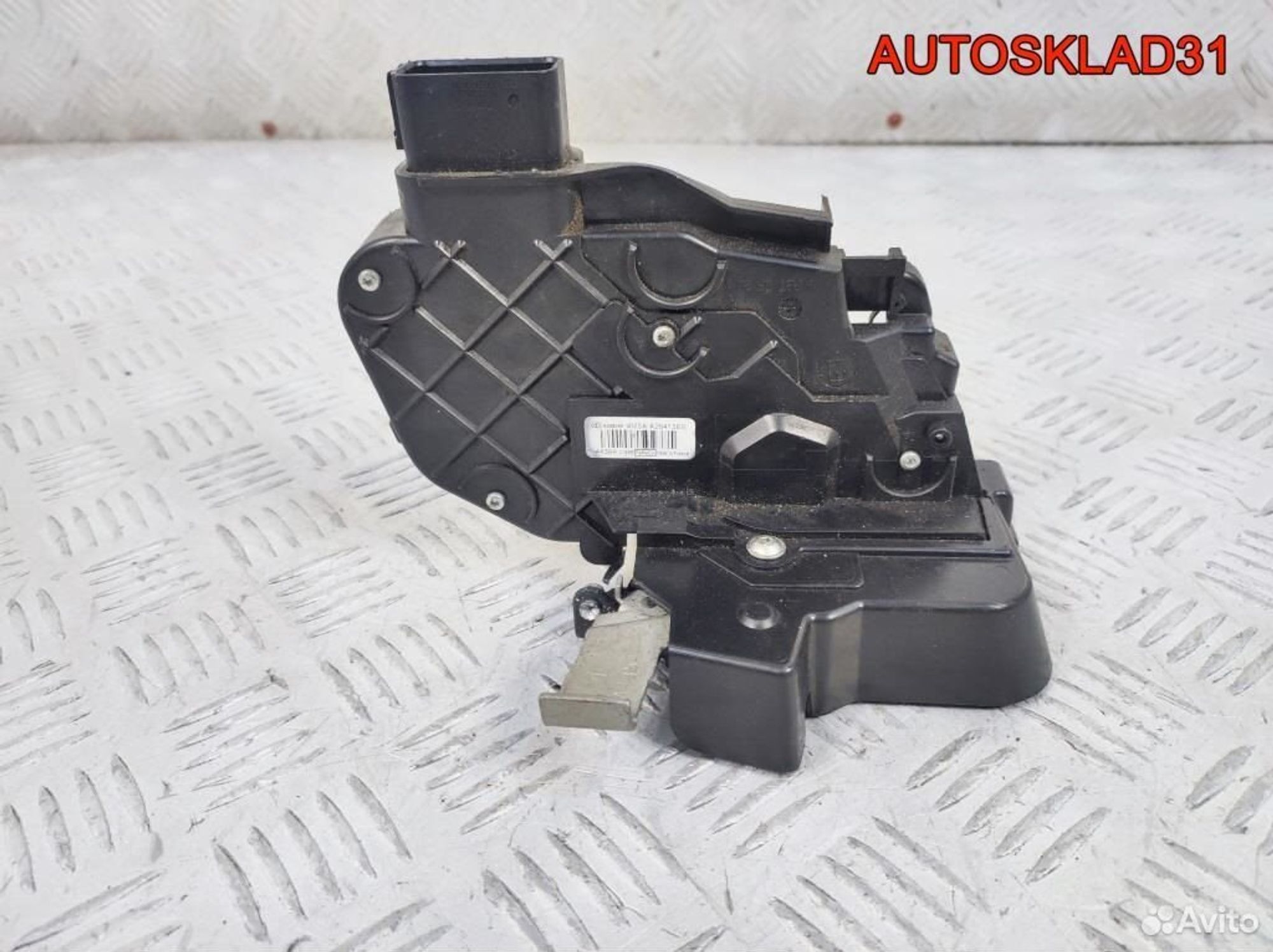 Замок двери задней левой Ford Focus 2 4M5AA26413EE, 2300 рублей, Дубовое