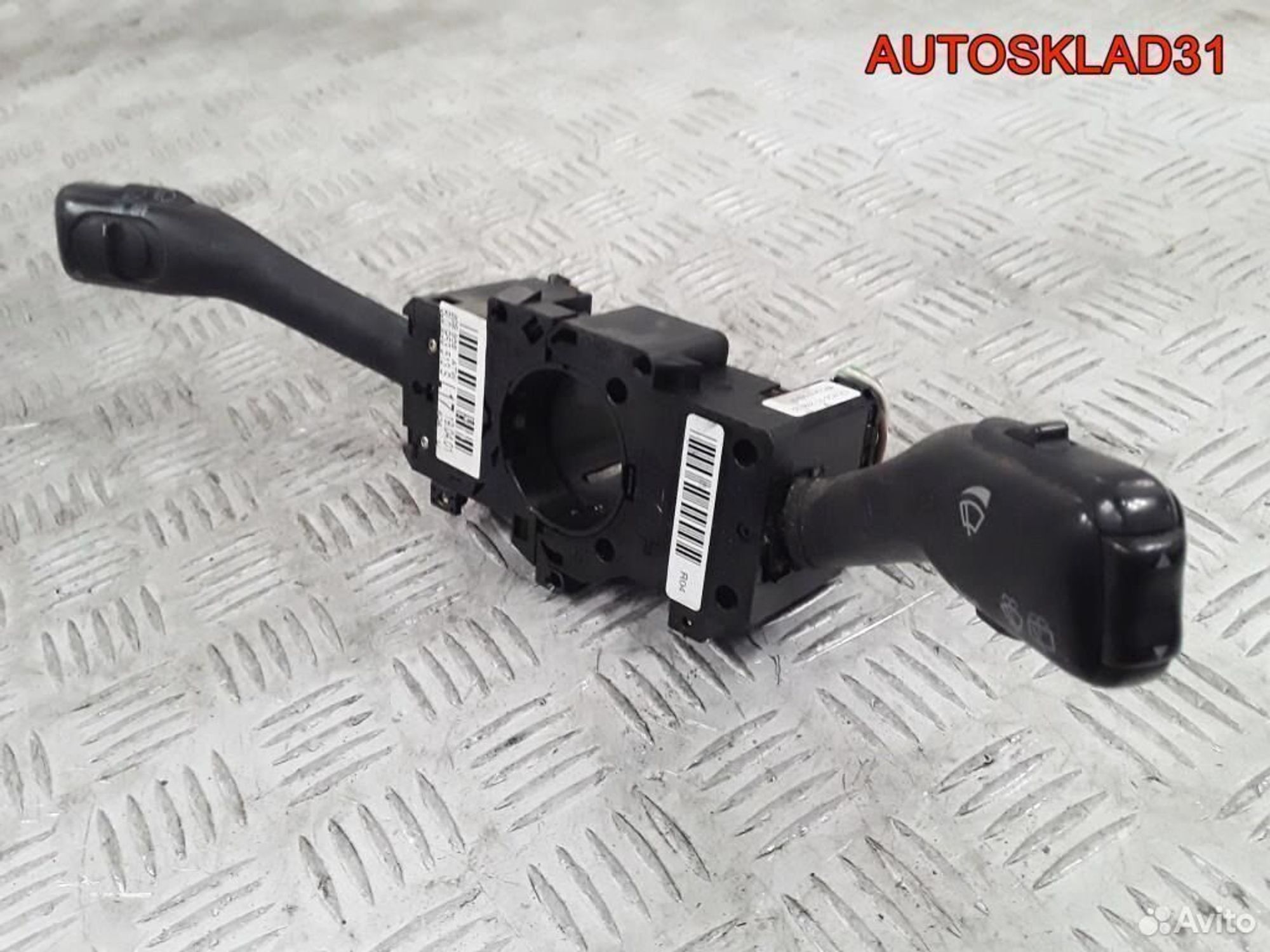 Переключатель подрулевой VW Passat B5+ 8L0953513S, 2600 рублей, Дубовое