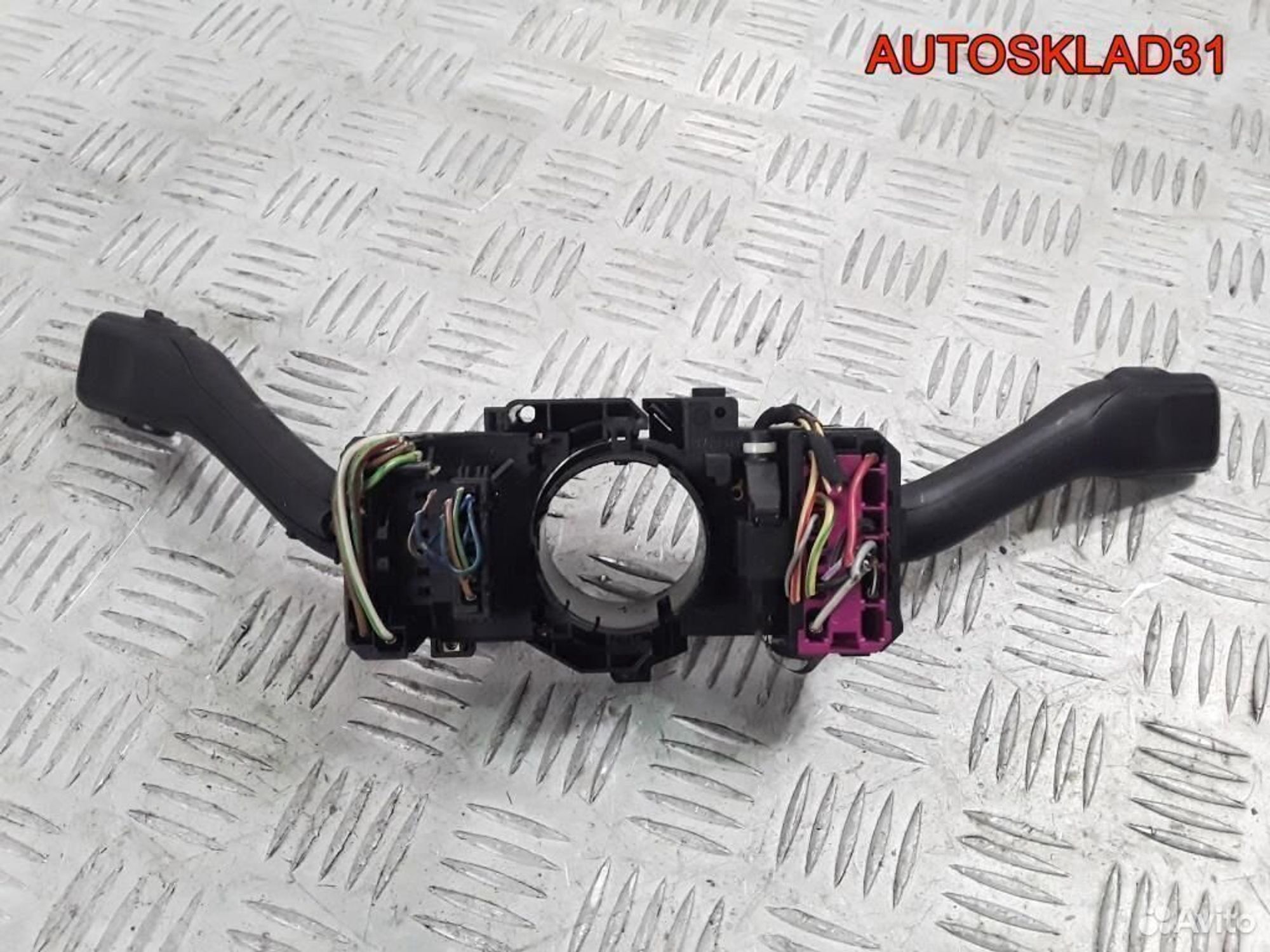 Переключатель подрулевой VW Passat B5+ 8L0953513S, 2600 рублей, Дубовое