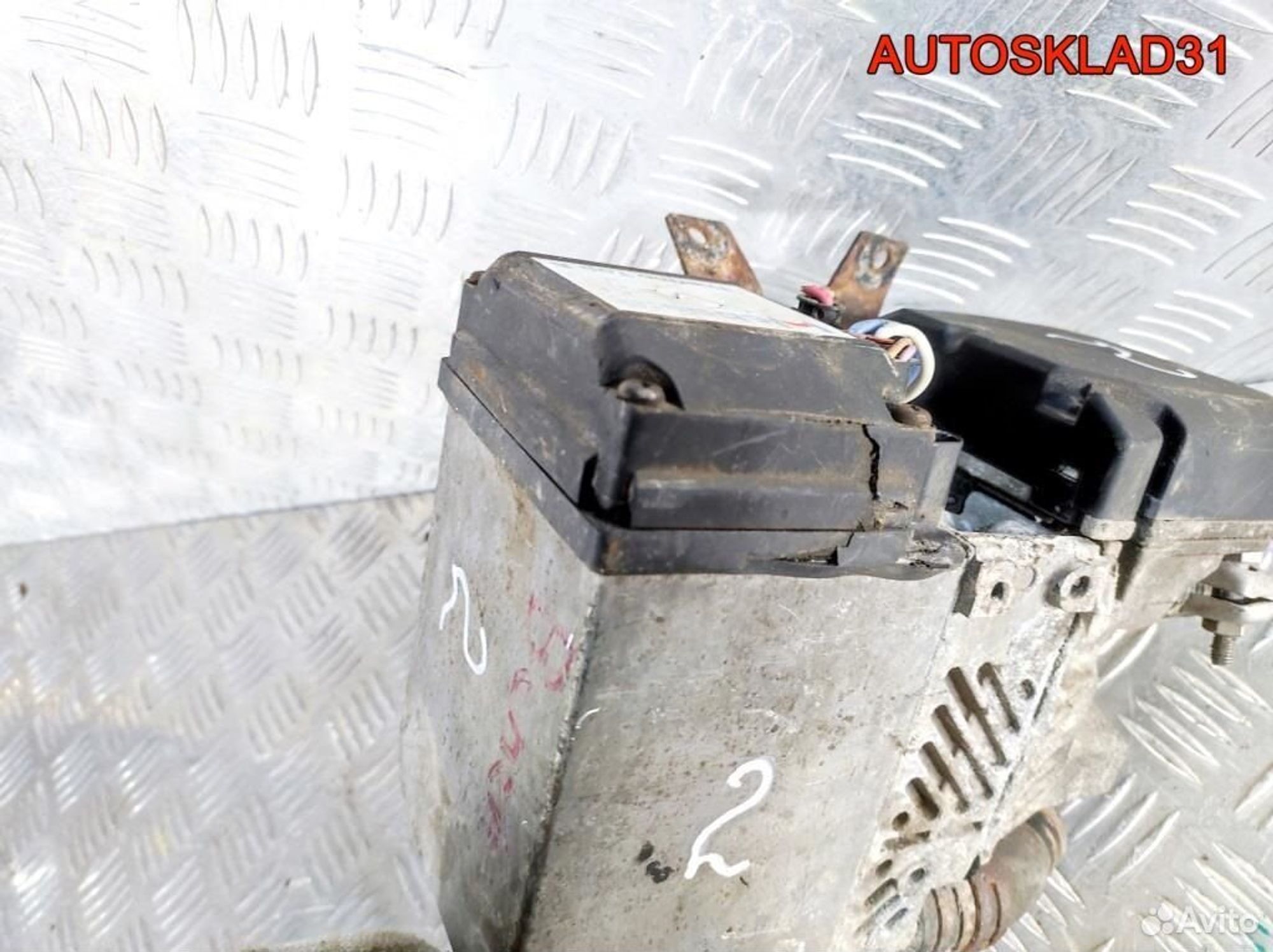 Автономный отопитель Opel Astra G 66888C Бензин, 8100 рублей, Дубовое