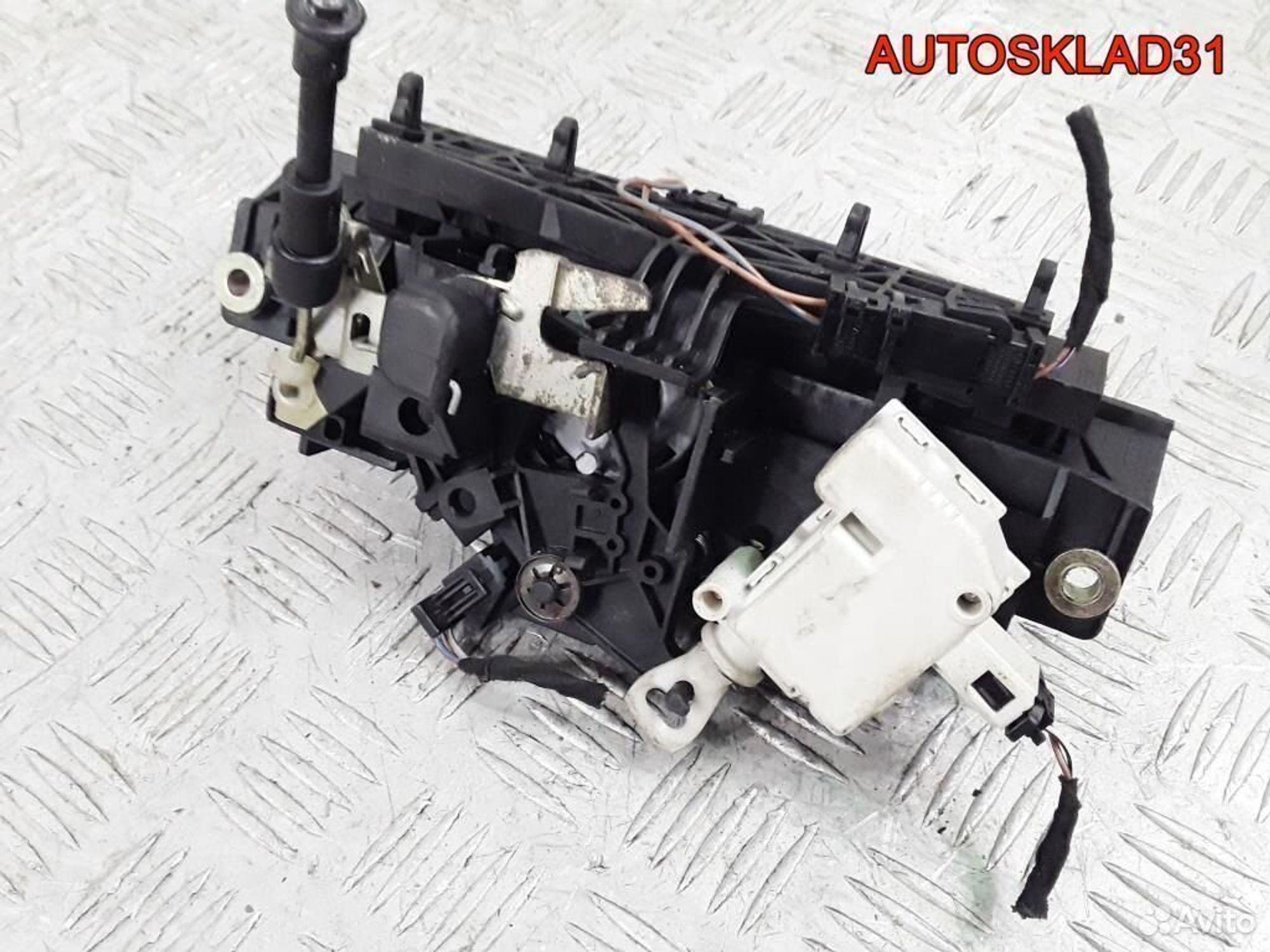 Ручка открывания багажника Audi A6 C5 4B0827565J, 1800 рублей, Дубовое