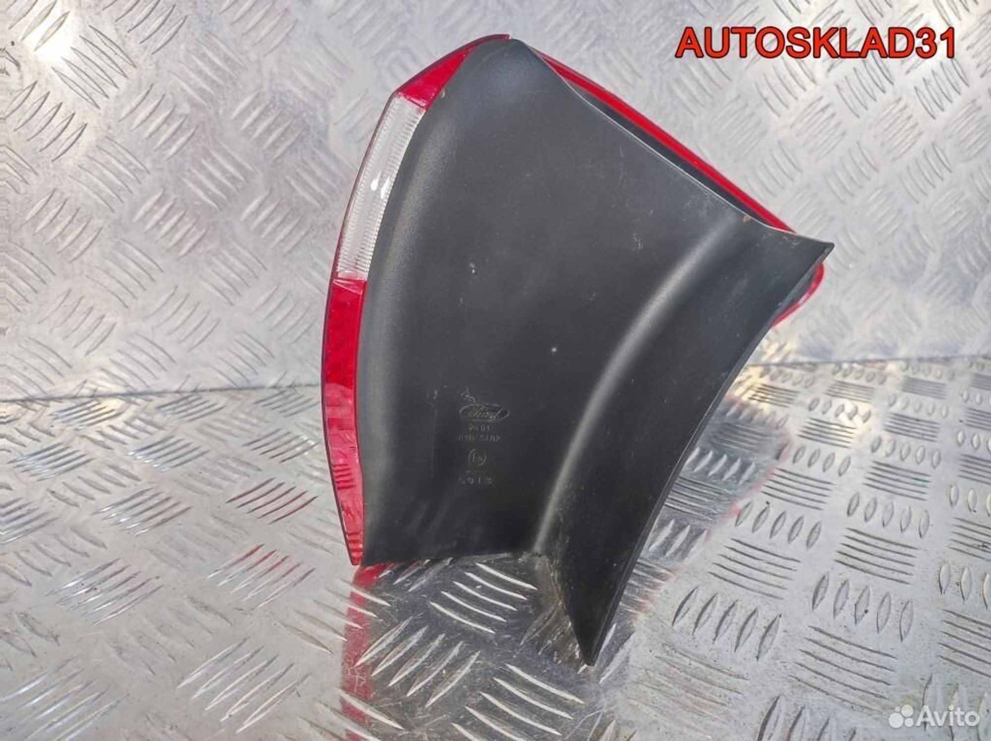 Фонарь задний наружный левый Ford C-MAX 2, 7200 рублей, Дубовое