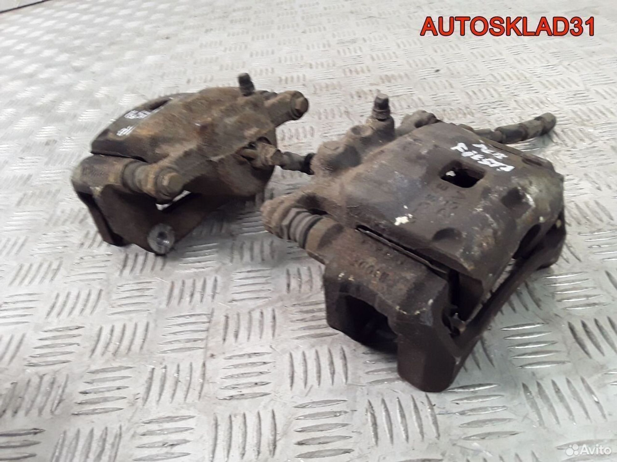 Суппорт тормозной передний Ford Fiesta 1766840, 2100 рублей, Дубовое