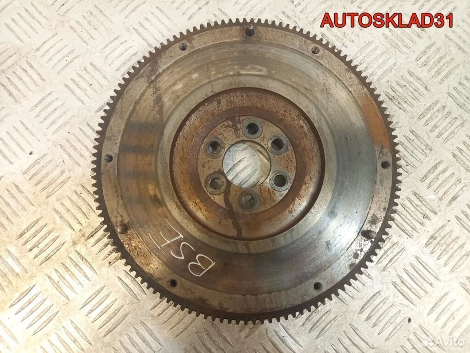 Маховик Volkswagen Golf Plus 1.6 BSE 030105271D, 1400 рублей, Дубовое