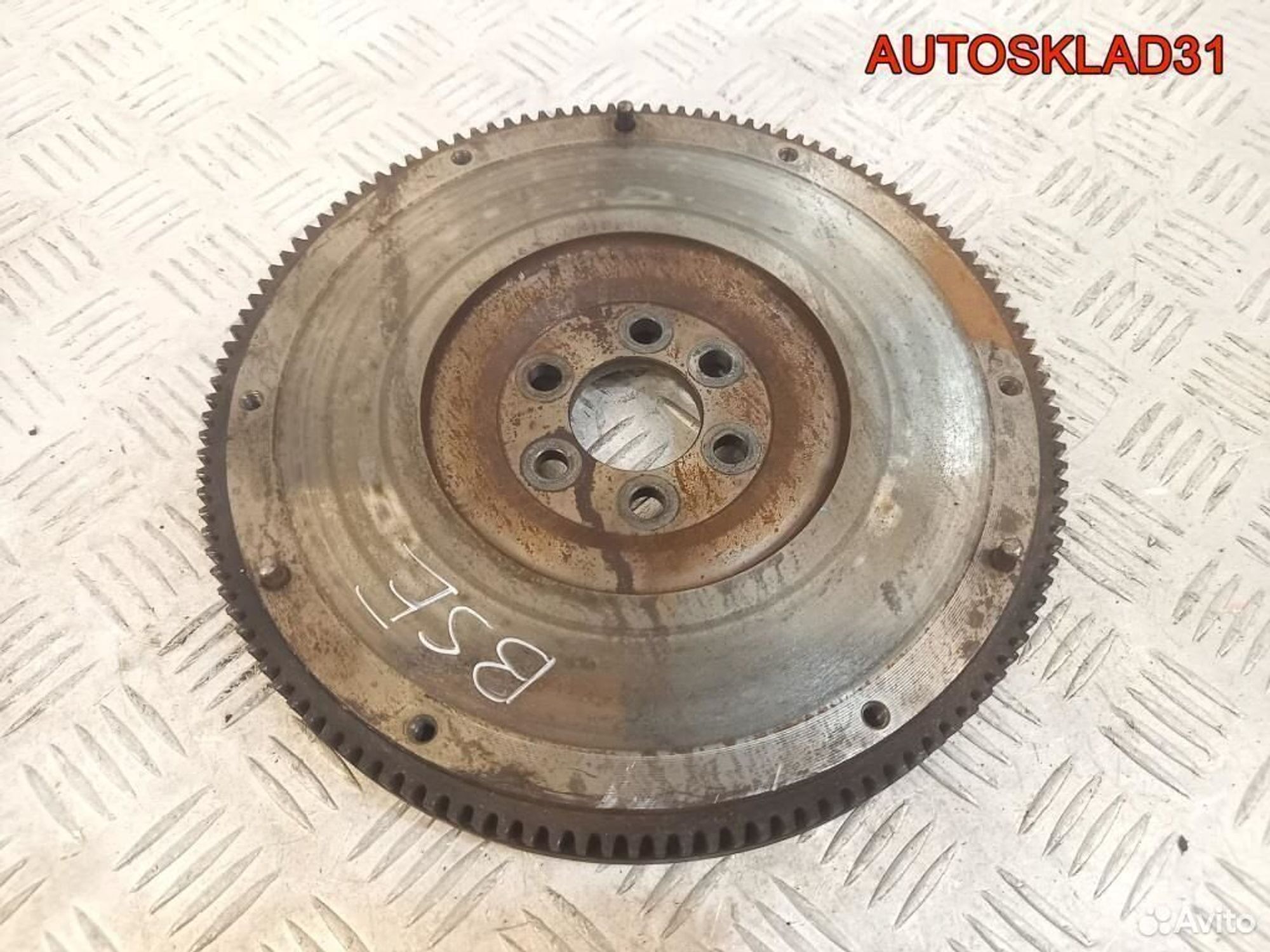 Маховик Volkswagen Golf Plus 1.6 BSE 030105271D, 1400 рублей, Дубовое