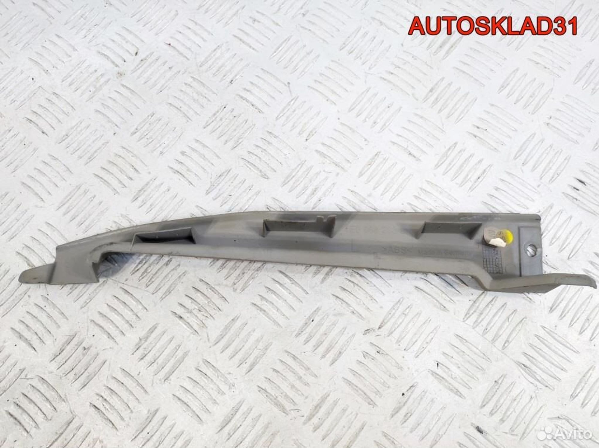 Накладка кузов внутри Audi A8 D3 4E0868203B, 500 рублей, Дубовое