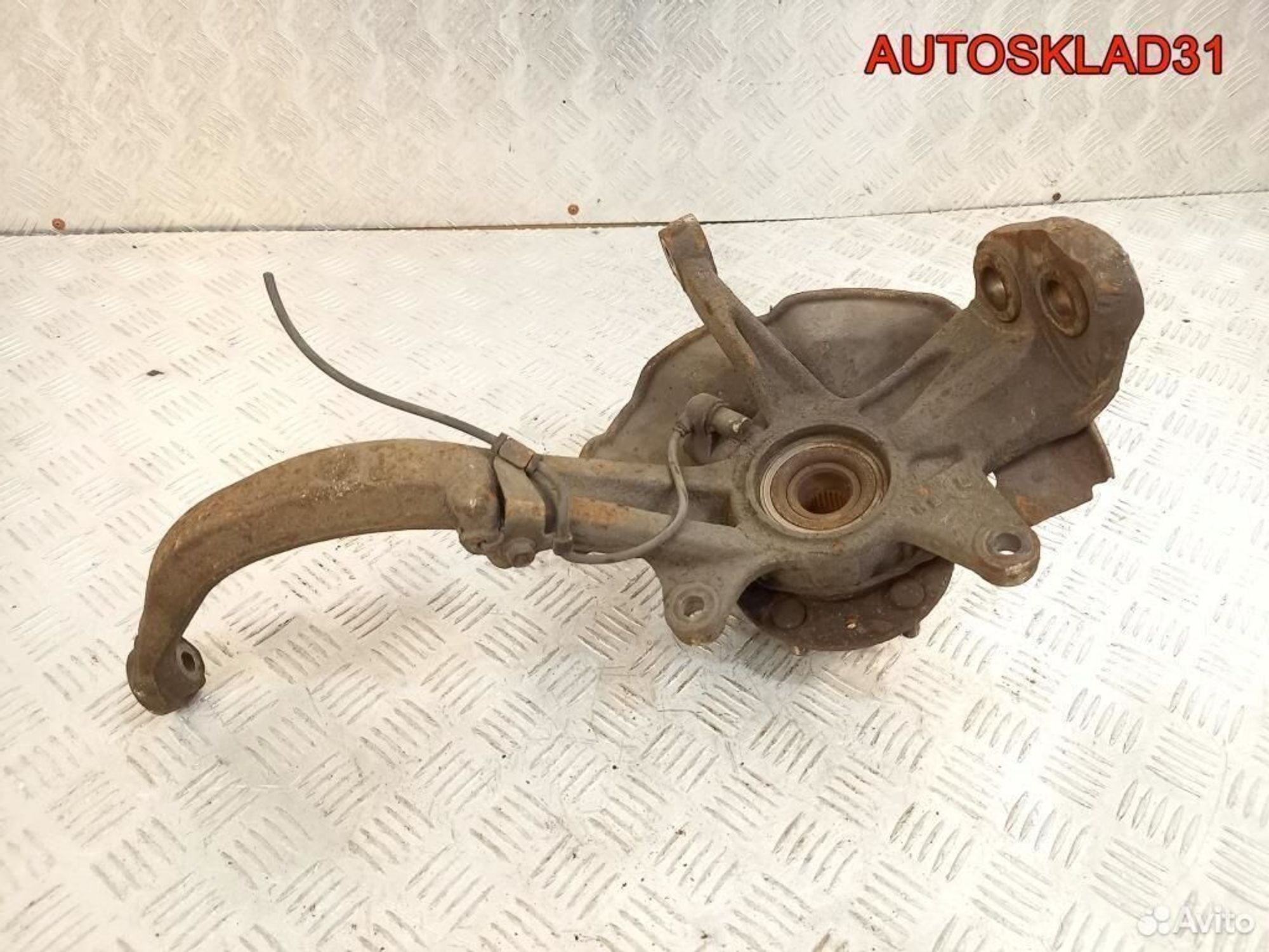 Кулак поворотный передний правый Mazda 6 GJ6A33020, 3300 рублей, Дубовое