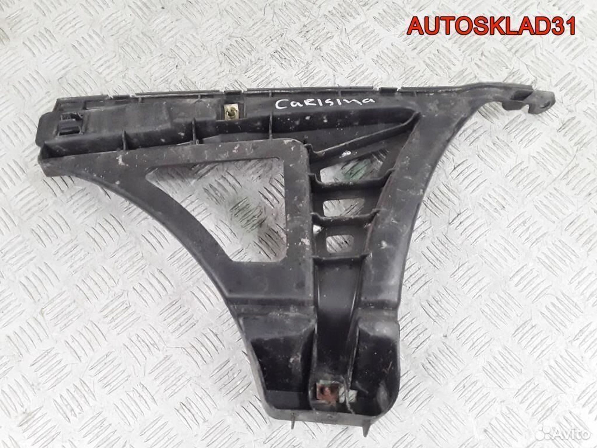 Кронштейн заднего бампера правый Митсубиси Каризма, 1100 рублей, Дубовое