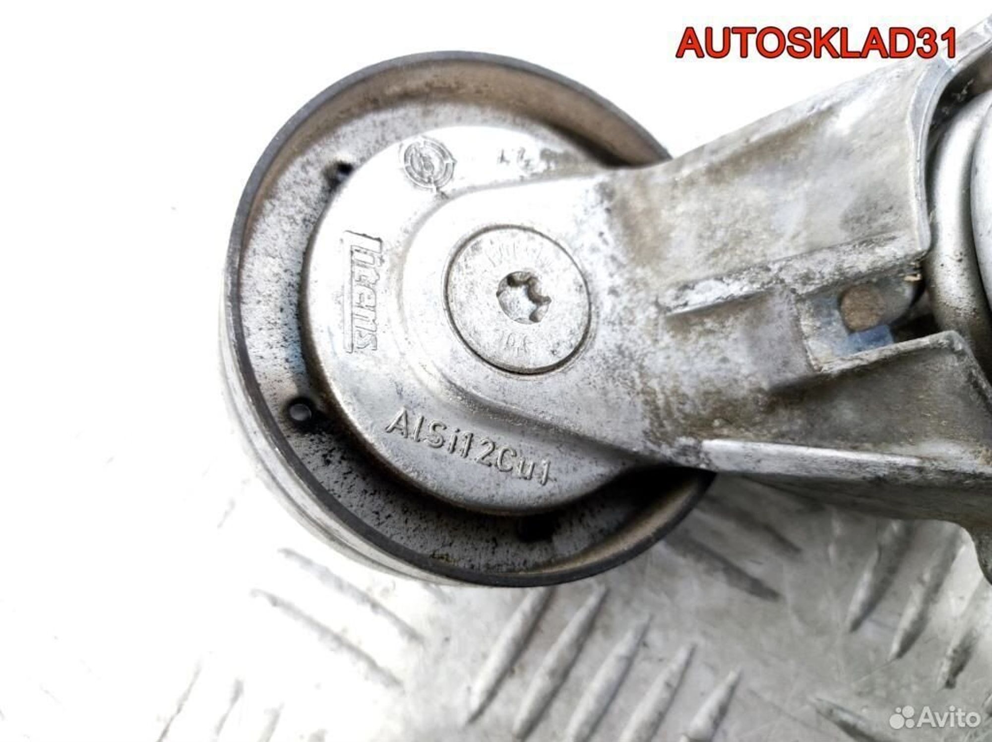 Натяжитель ремня VW Golf 4 1.6 BAD 032145299A, 500 рублей, Дубовое