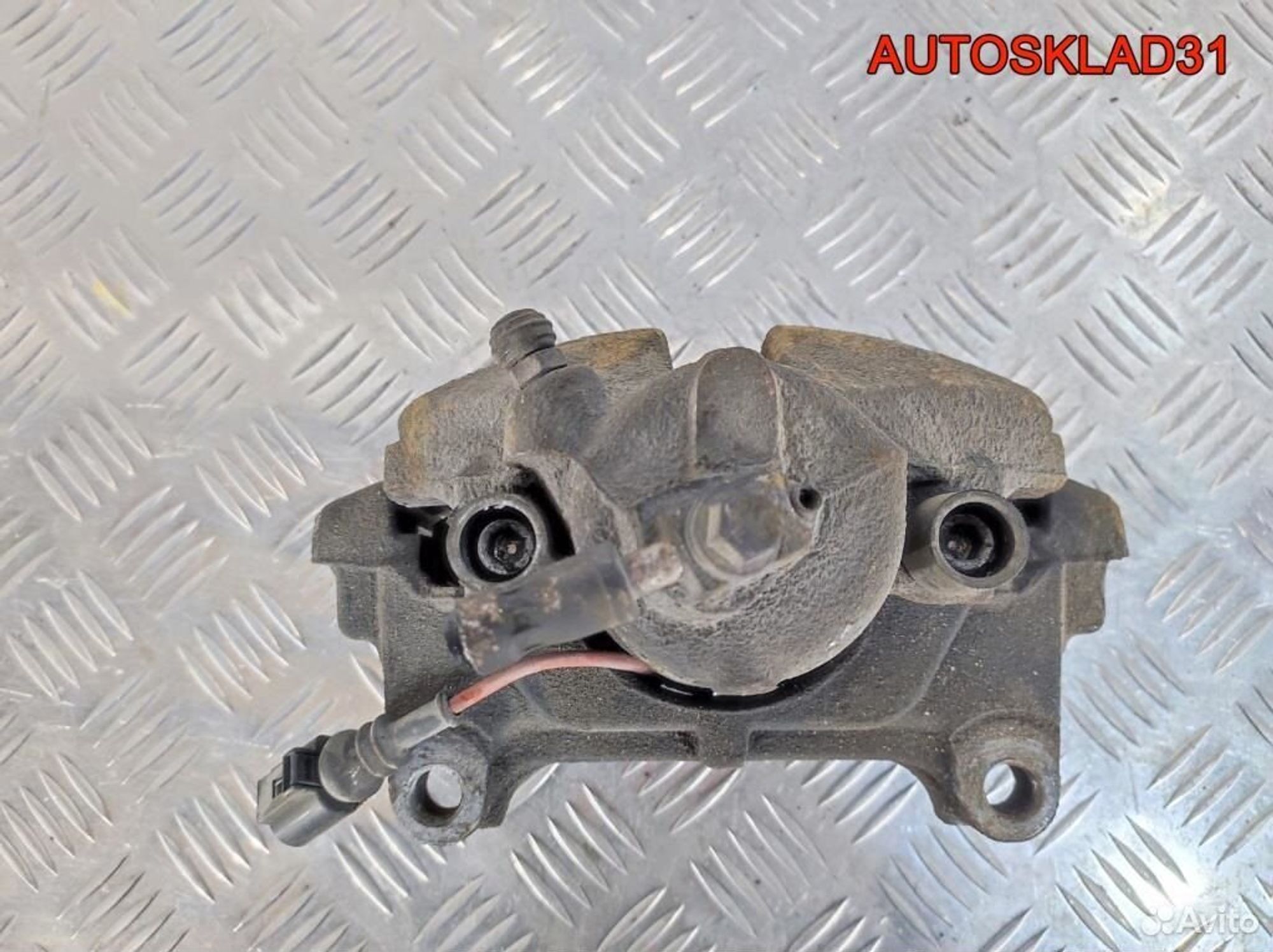 Суппорт тормозной передний левый VW Passat B6, 2300 рублей, Дубовое