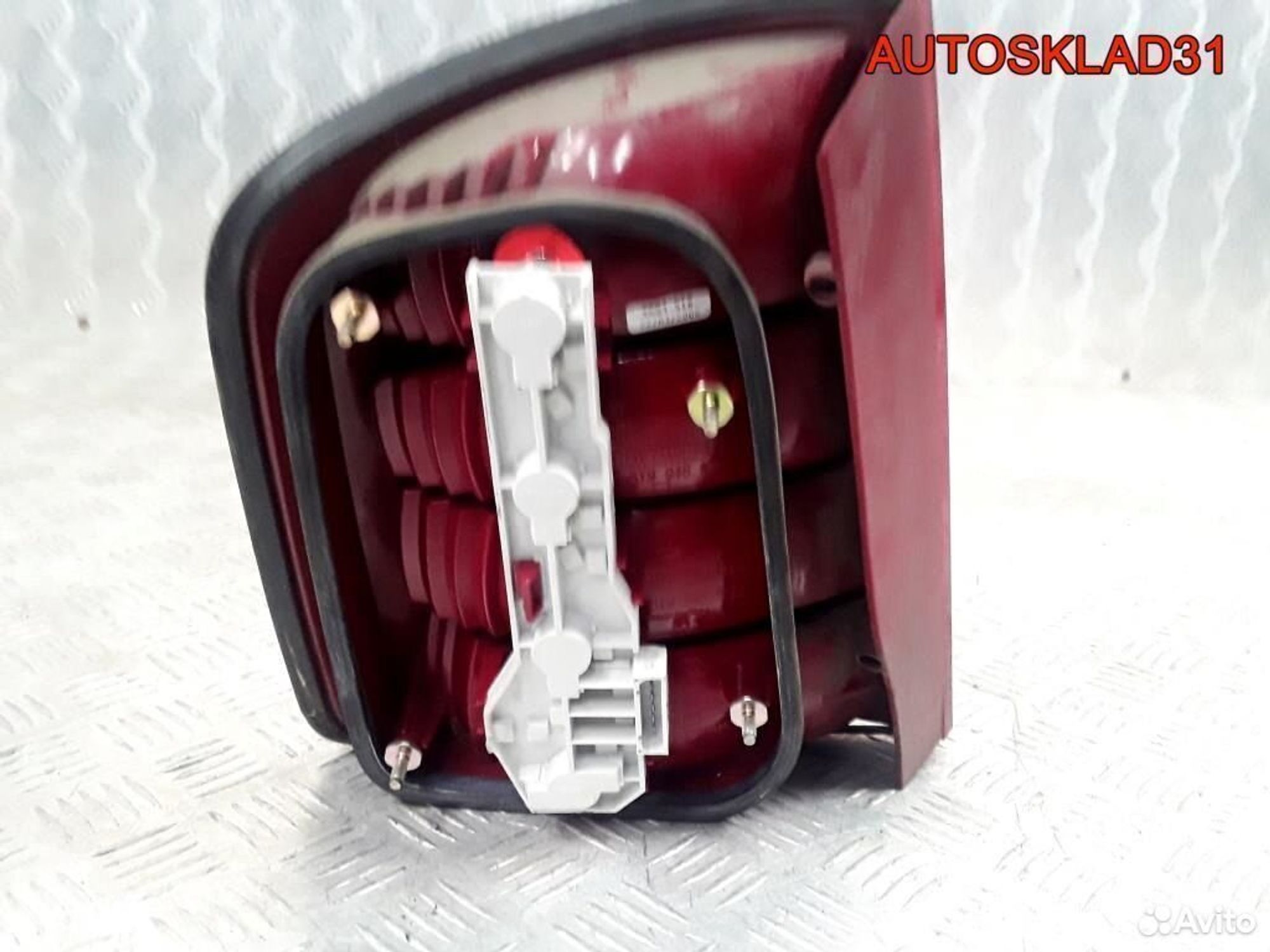 Фонарь задний правый Skoda Fabia 6Y9945096E, 3600 рублей, Дубовое