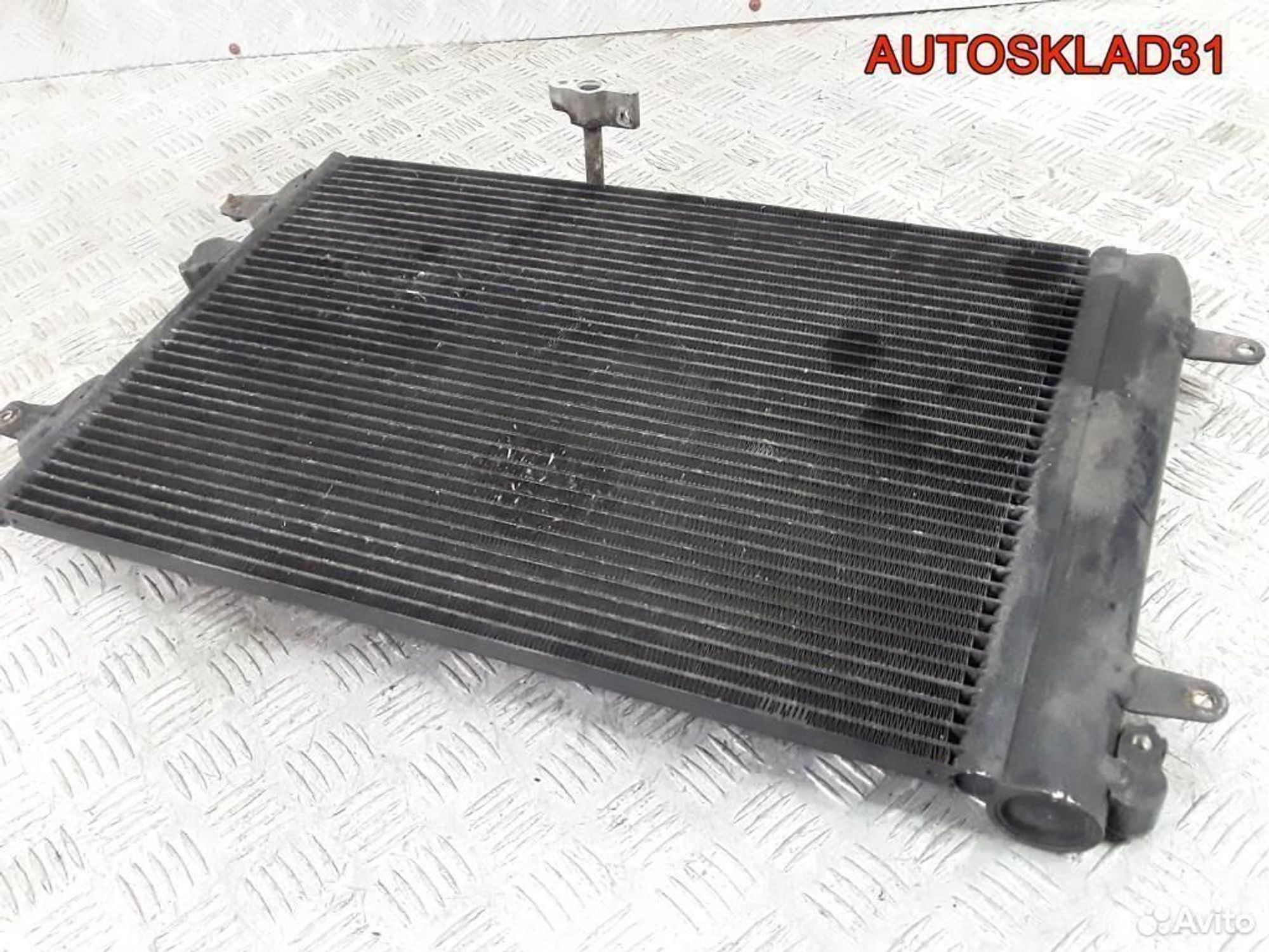 Радиатор кондиционера Volkswagen Sharan 7M3820411, 1800 рублей, Дубовое