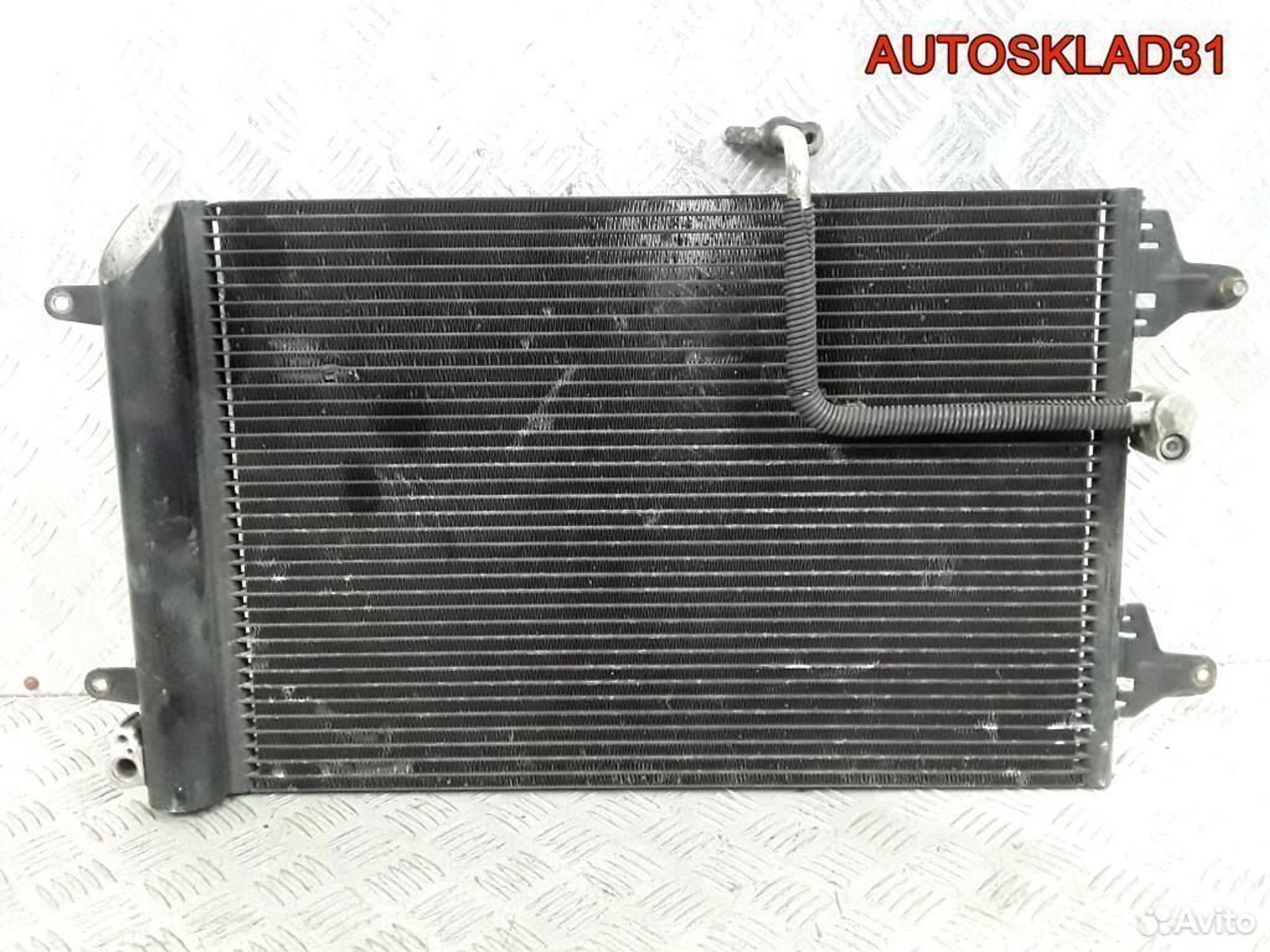 Радиатор кондиционера Volkswagen Sharan 7M3820411, 1800 рублей, Дубовое