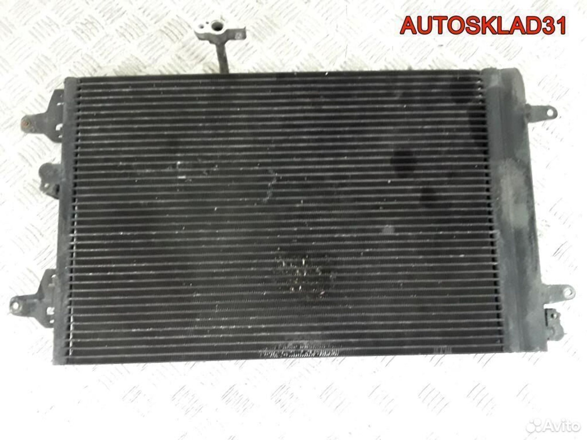 Радиатор кондиционера Volkswagen Sharan 7M3820411, 1800 рублей, Дубовое