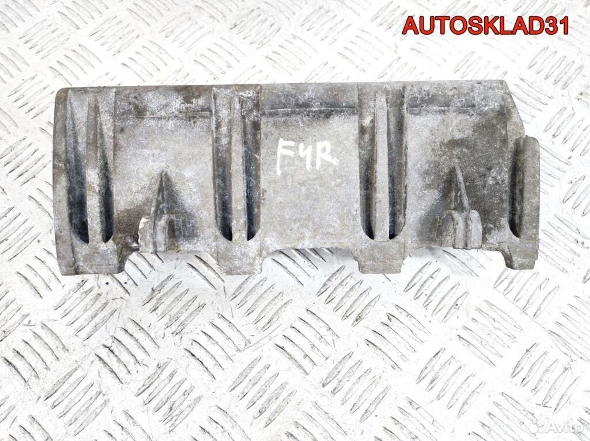 Кронштейн коллектора Renault Scenic F4R 7700110112, 600 рублей, Дубовое