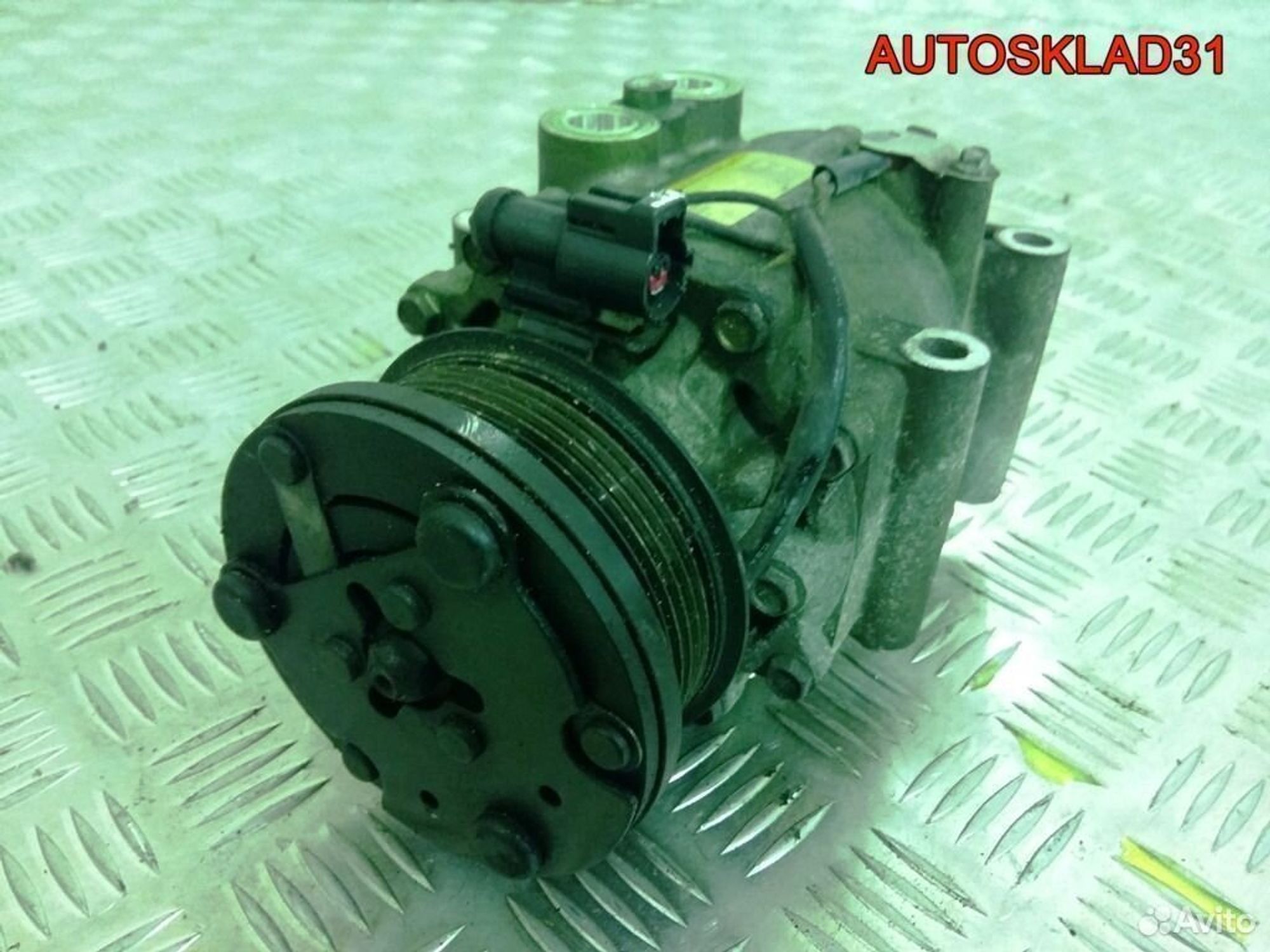 Компрессор кондиционера Ford Fusion YS4H19D629AC, 2000 рублей, Дубовое