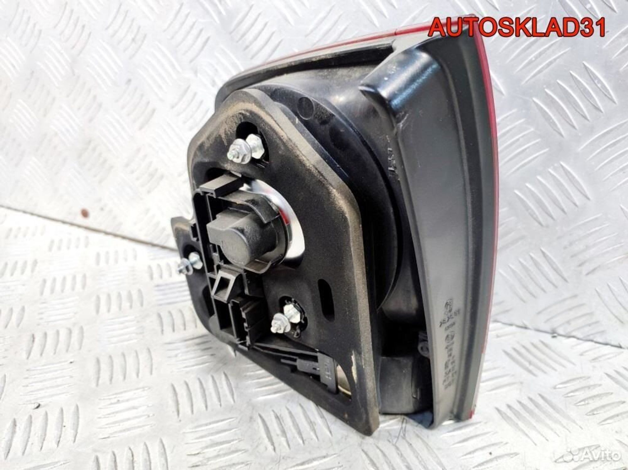 Фонарь задний внутренний левый VW Touareg, 3200 рублей, Дубовое