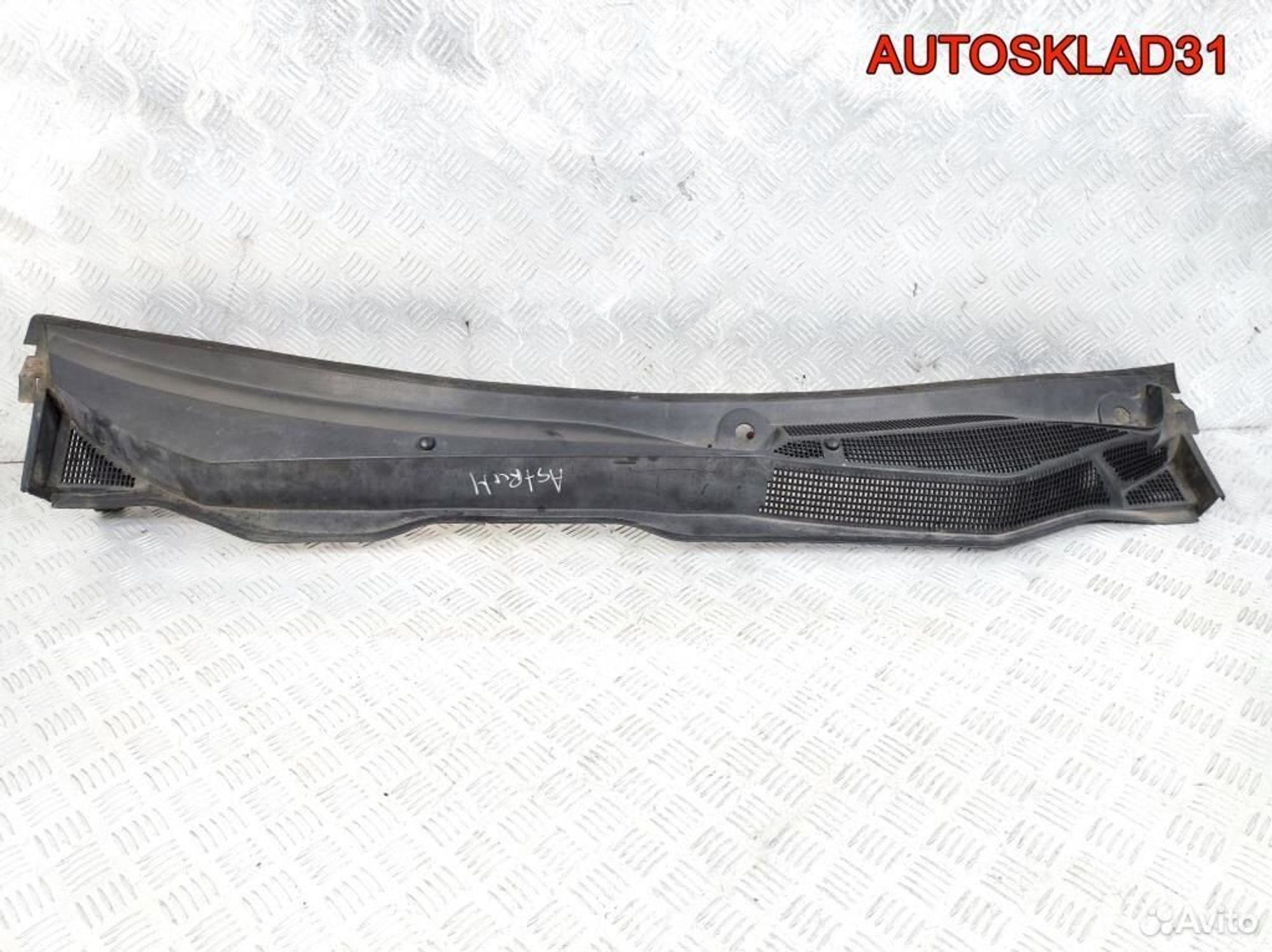 Решетка стеклоочистителя Opel Astra H GTC 24463382, 1800 рублей, Дубовое