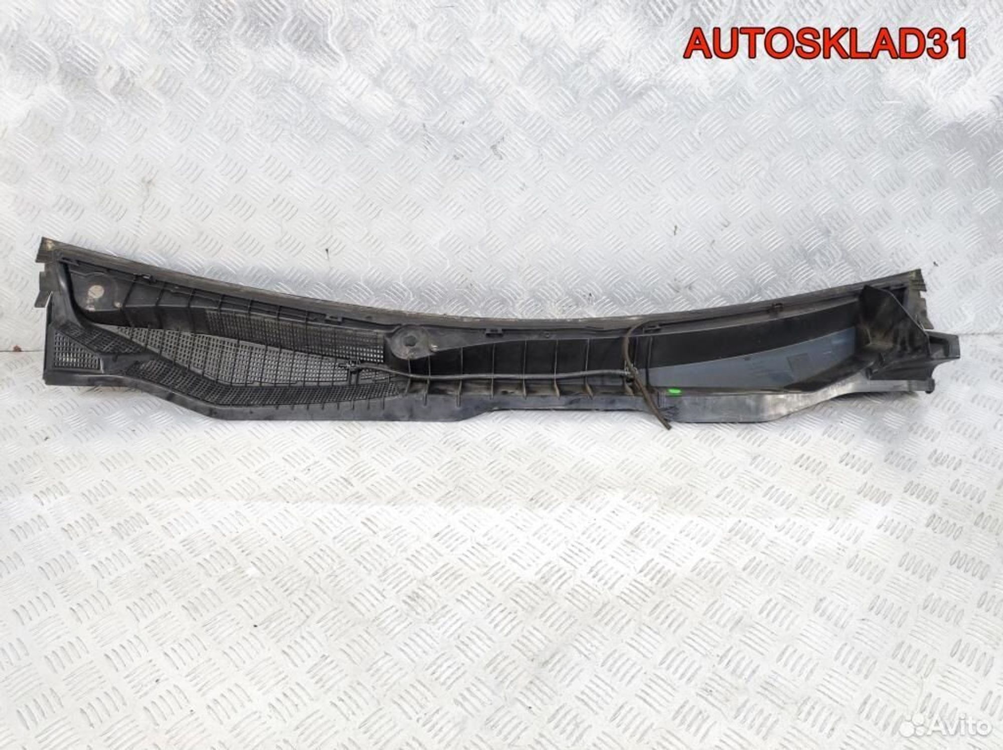 Решетка стеклоочистителя Opel Astra H GTC 24463382, 1800 рублей, Дубовое