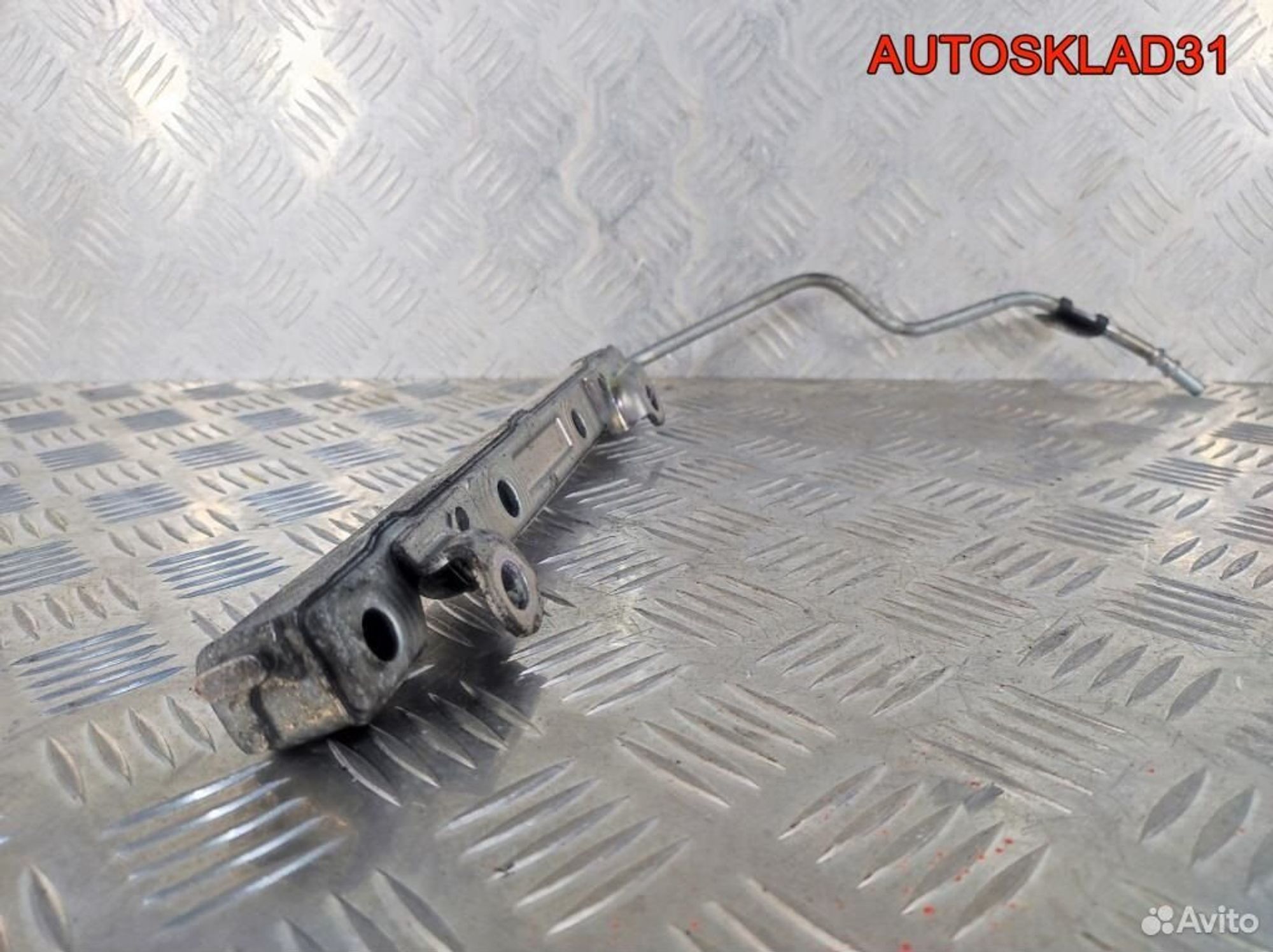 Рейка топливная Toyota Corolla E15 1ZR 2381437050, 900 рублей, Дубовое