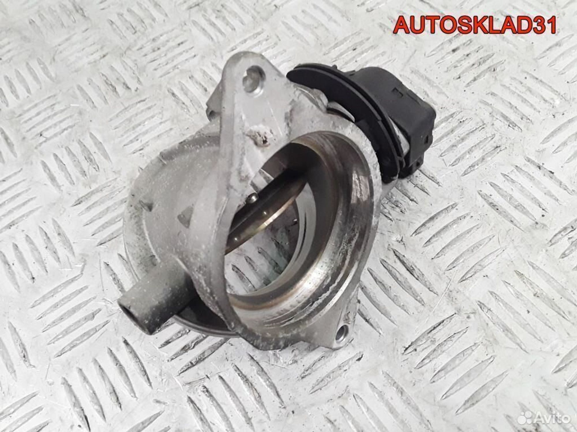 Заслонка дроссельная BMW E39 м52б20 13541740505, 2100 рублей, Дубовое