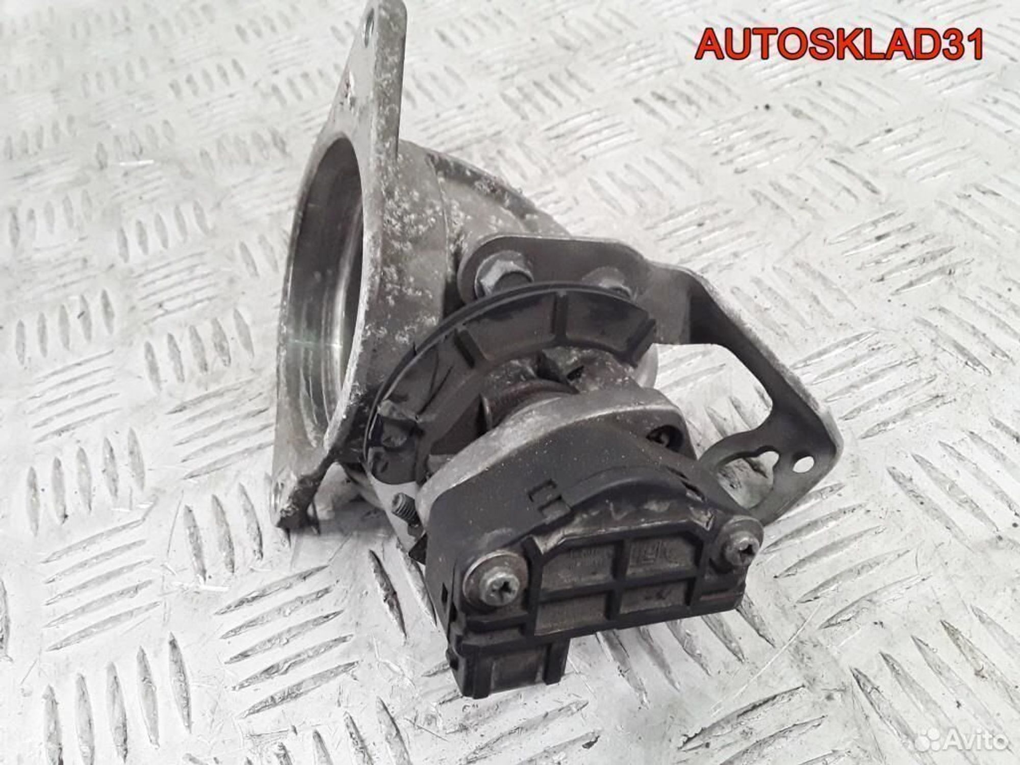 Заслонка дроссельная BMW E39 м52б20 13541740505, 2100 рублей, Дубовое